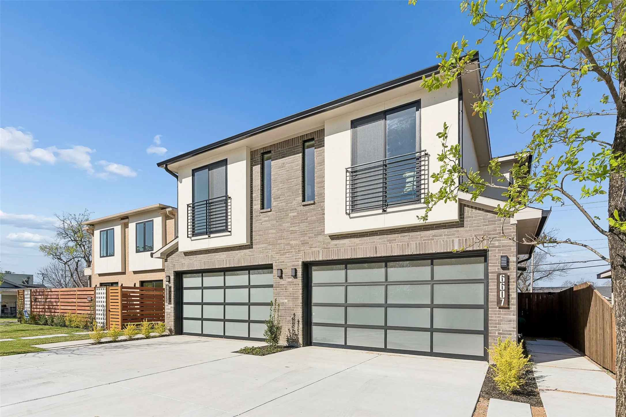Single Family Residence For Sale in Dallas County , 6607 Roper Street, Dallas, Texas 75209, 3 Bedroom, 3 Bathroom, 2 Garage spaces, 1,909 Sqft, built in 2026, New Construction - Complete, mls#21139302, Real Estate Agent in Dallas, Homes For Sale in Dallas county, Homes For Sale in Dallas, Realtor in Dallas Texas, Real Estate Brokerage Independent Realty Texas, Luminita Cordes Realtor