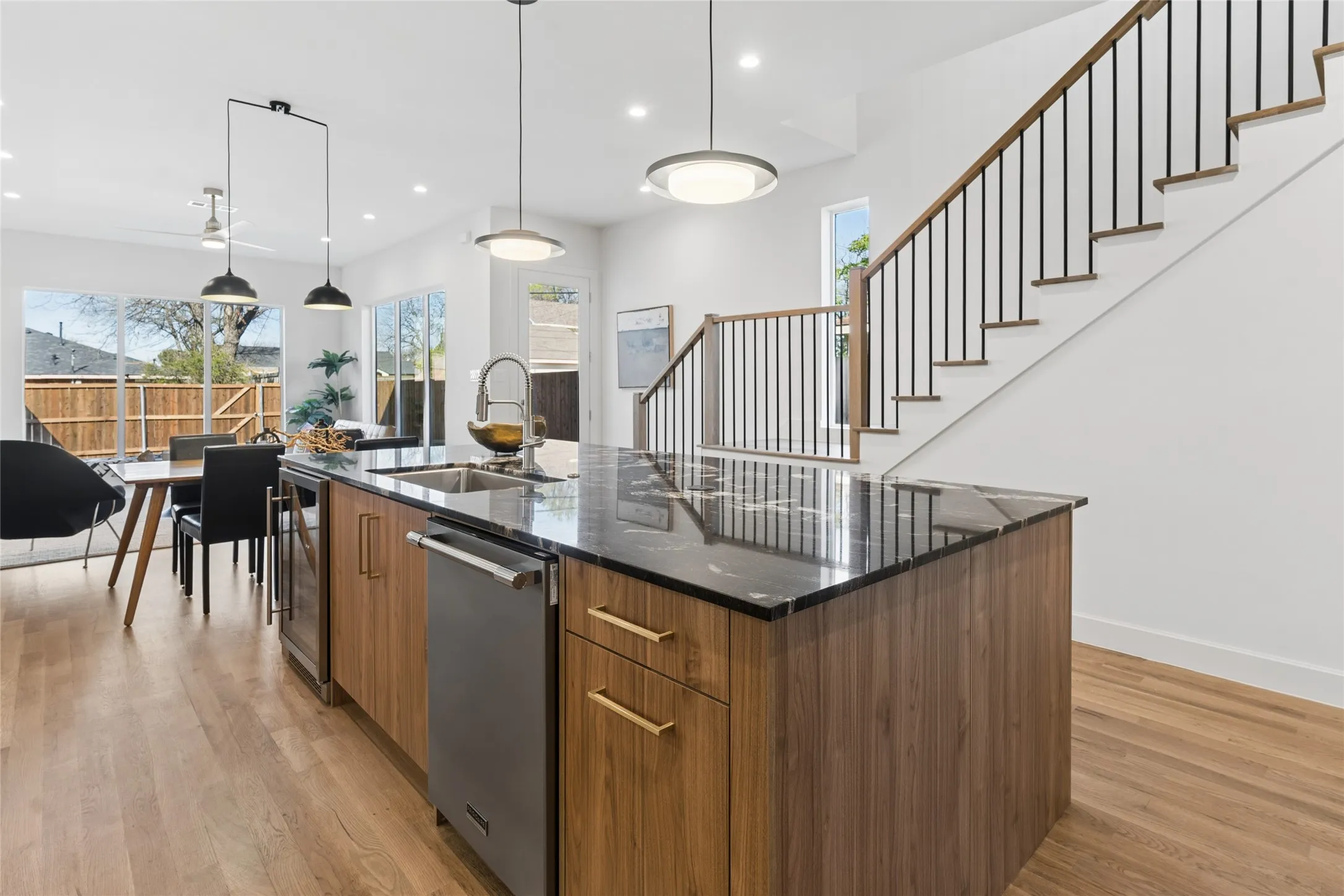 Single Family Residence For Sale in Dallas County , 6607 Roper Street, Dallas, Texas 75209, 3 Bedroom, 3 Bathroom, 2 Garage spaces, 1,909 Sqft, built in 2026, New Construction - Complete, mls#21139302, Real Estate Agent in Dallas, Homes For Sale in Dallas county, Homes For Sale in Dallas, Realtor in Dallas Texas, Real Estate Brokerage Independent Realty Texas, Luminita Cordes Realtor