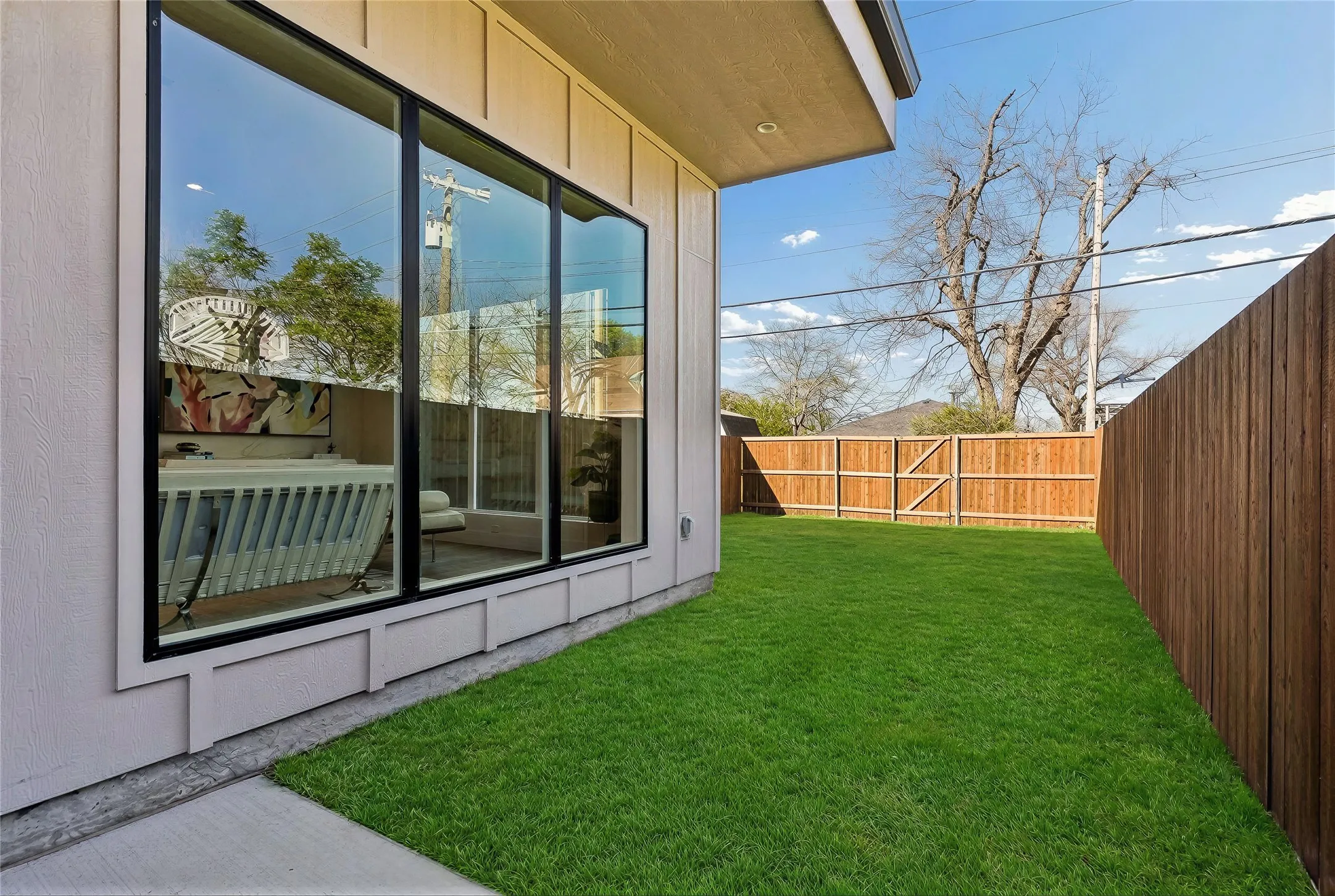 Single Family Residence For Sale in Dallas County , 6607 Roper Street, Dallas, Texas 75209, 3 Bedroom, 3 Bathroom, 2 Garage spaces, 1,909 Sqft, built in 2026, New Construction - Complete, mls#21139302, Real Estate Agent in Dallas, Homes For Sale in Dallas county, Homes For Sale in Dallas, Realtor in Dallas Texas, Real Estate Brokerage Independent Realty Texas, Luminita Cordes Realtor