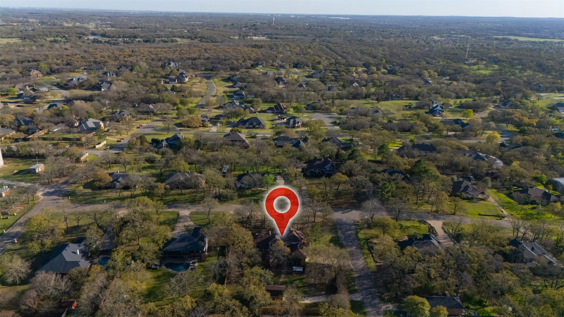 Single Family Residence For Sale in Johnson County , 205 William Wallace Drive, Burleson, Texas 76028, 6 Bedroom, 4 Bathroom, 3 Garage spaces, 4,115 Sqft, built in 1985, Preowned, mls#21213250, Real Estate Agent in Burleson, Homes For Sale in Johnson county, Homes For Sale in Burleson, Realtor in Burleson Texas, Real Estate Brokerage Independent Realty Texas, Luminita Cordes Realtor