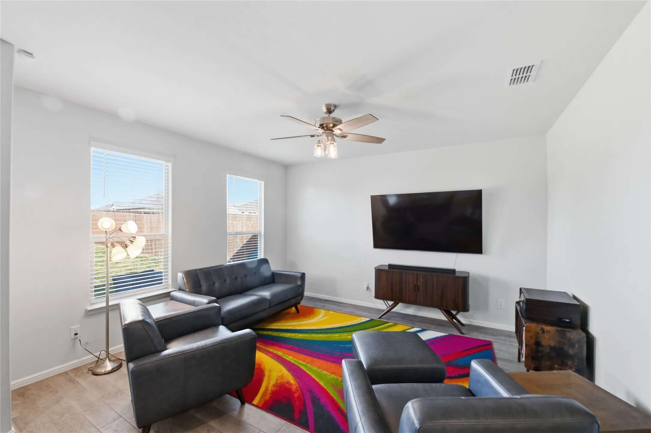 Single Family Residence For Sale in Tarrant County , 8617 Sandy Park Drive, Fort Worth, Texas 76179, 4 Bedroom, 2 Bathroom, 2 Garage spaces, 1,992 Sqft, built in 2022, mls#21214606, Real Estate Agent in Fort Worth, Homes For Sale in Tarrant county, Homes For Sale in Fort Worth, Realtor in Fort Worth Texas, Real Estate Brokerage Independent Realty Texas, Luminita Cordes Realtor