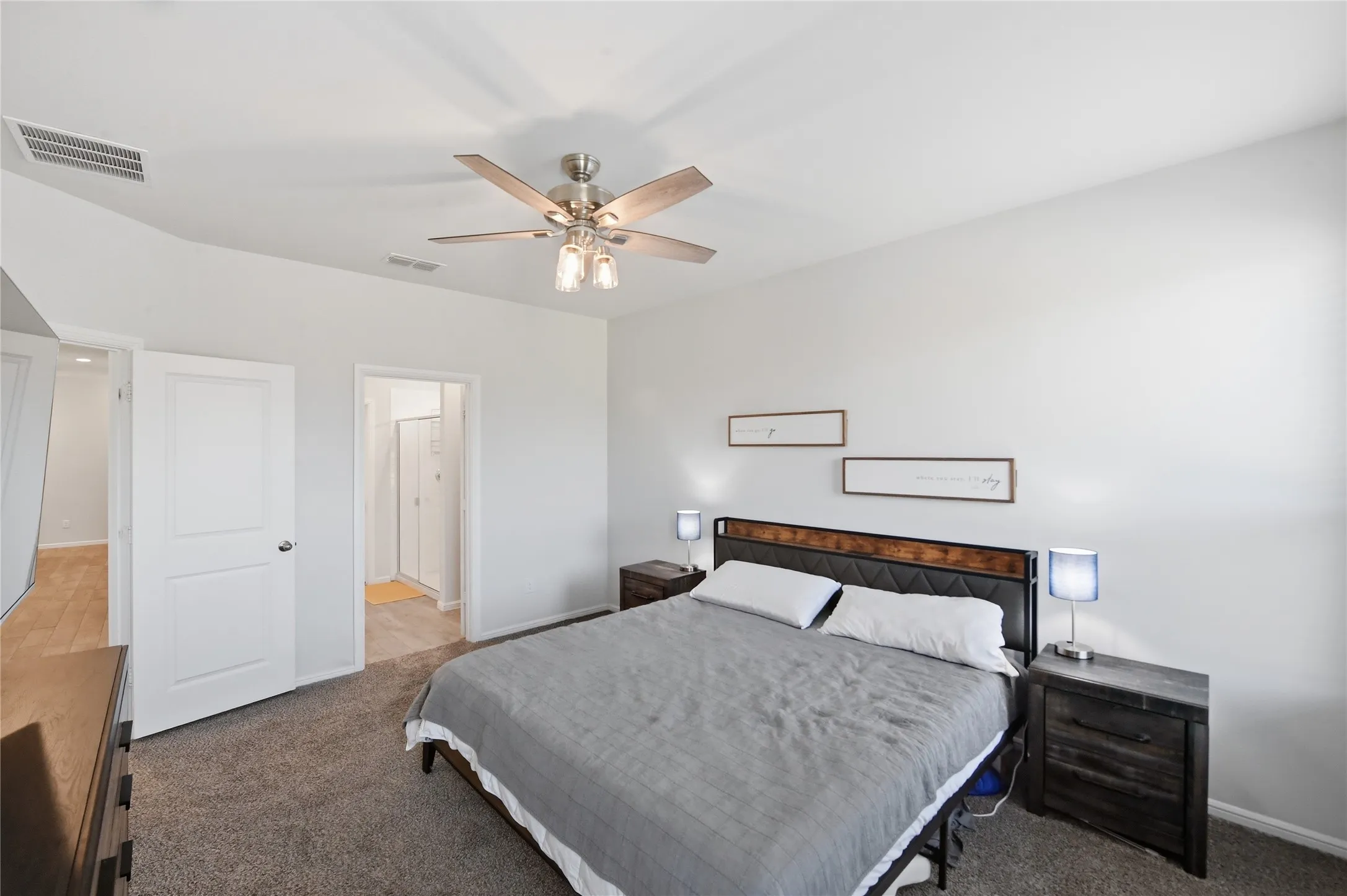 Single Family Residence For Sale in Tarrant County , 8617 Sandy Park Drive, Fort Worth, Texas 76179, 4 Bedroom, 2 Bathroom, 2 Garage spaces, 1,992 Sqft, built in 2022, mls#21214606, Real Estate Agent in Fort Worth, Homes For Sale in Tarrant county, Homes For Sale in Fort Worth, Realtor in Fort Worth Texas, Real Estate Brokerage Independent Realty Texas, Luminita Cordes Realtor