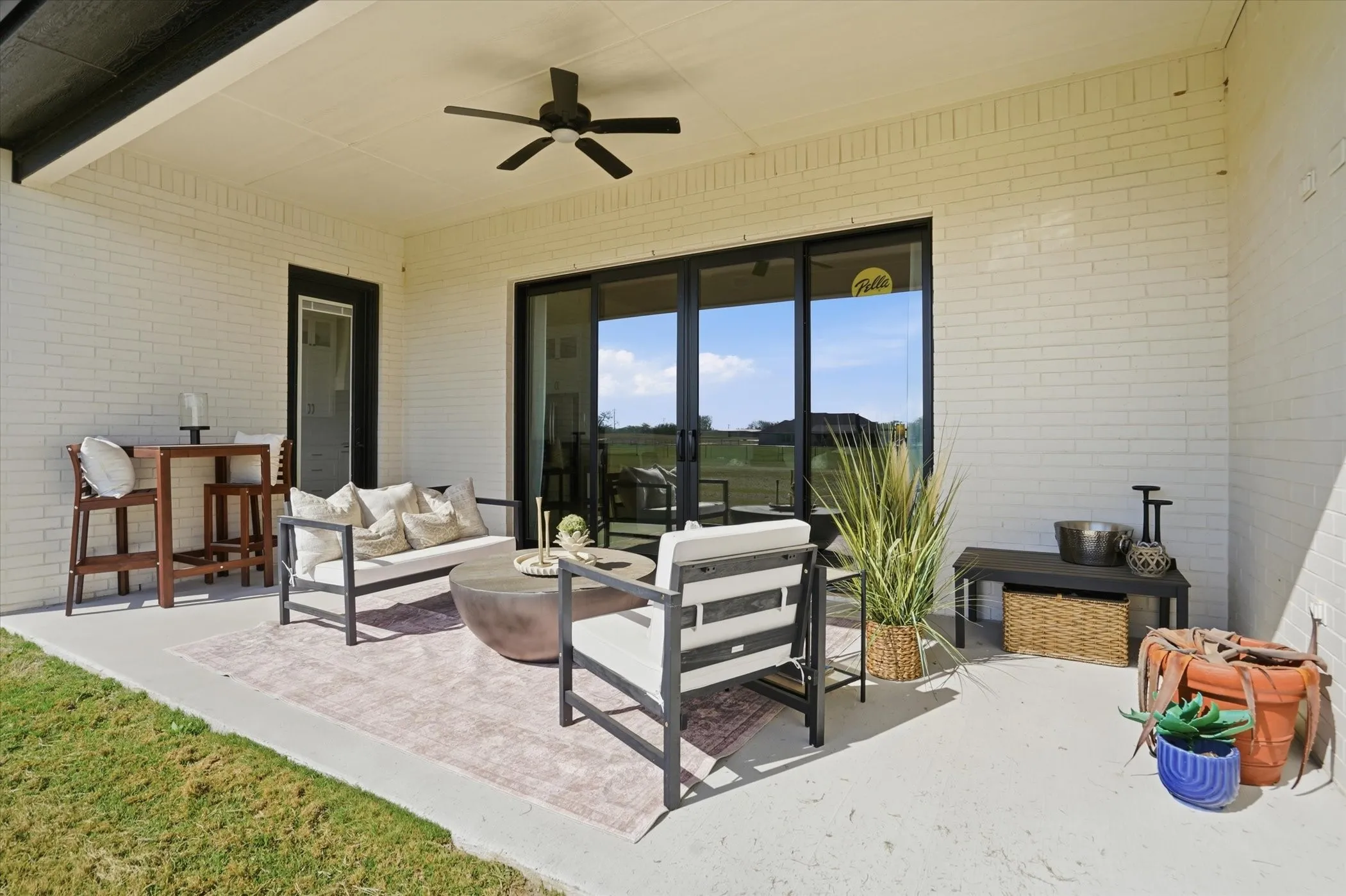 Single Family Residence For Sale in Parker County , 561 Royal Santana, Weatherford, Texas 76087, 4 Bedroom, 3 Bathroom, 3 Garage spaces, 3,000 Sqft, built in 2025, mls#21214607, Real Estate Agent in Weatherford, Homes For Sale in Parker county, Homes For Sale in Weatherford, Realtor in Weatherford Texas, Real Estate Brokerage Independent Realty Texas, Luminita Cordes Realtor