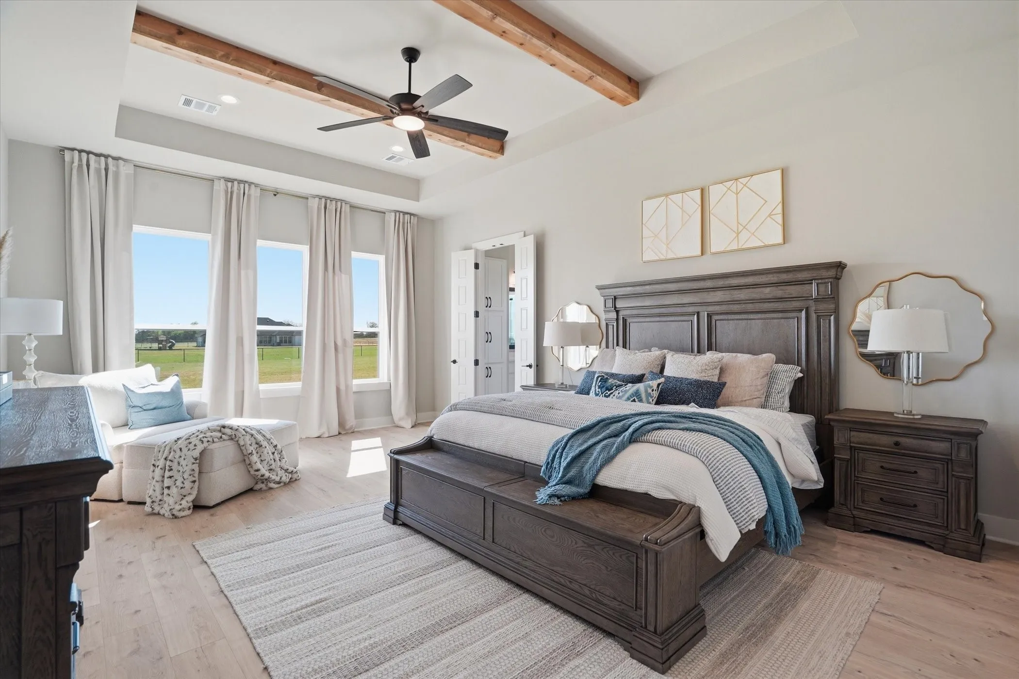 Single Family Residence For Sale in Parker County , 561 Royal Santana, Weatherford, Texas 76087, 4 Bedroom, 3 Bathroom, 3 Garage spaces, 3,000 Sqft, built in 2025, mls#21214607, Real Estate Agent in Weatherford, Homes For Sale in Parker county, Homes For Sale in Weatherford, Realtor in Weatherford Texas, Real Estate Brokerage Independent Realty Texas, Luminita Cordes Realtor