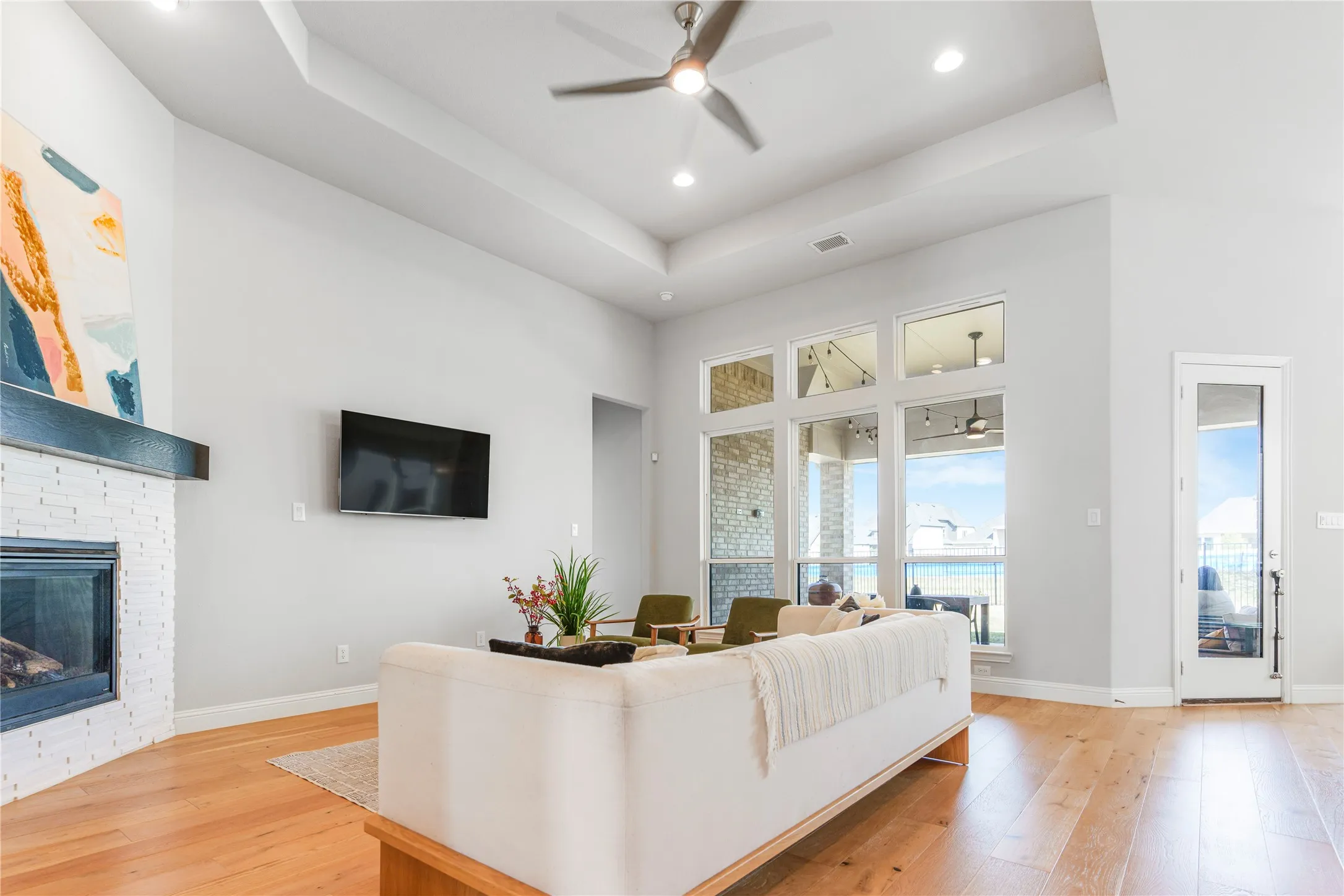 Single Family Residence For Sale in Rockwall County , 2316 Topaz Drive, Rockwall, Texas 75087, 4 Bedrooms, 4 Bathrooms, 2 Garage spaces, 2,704 Sqft, built in 2021, Price $598,000, mls#21212872, Real Estate Agent in Rockwall, Homes For Sale in Rockwall county, Homes For Sale in Rockwall, Realtor in Rockwall Texas, Real Estate Brokerage Independent Realty Texas, Luminita Cordes Realtor
