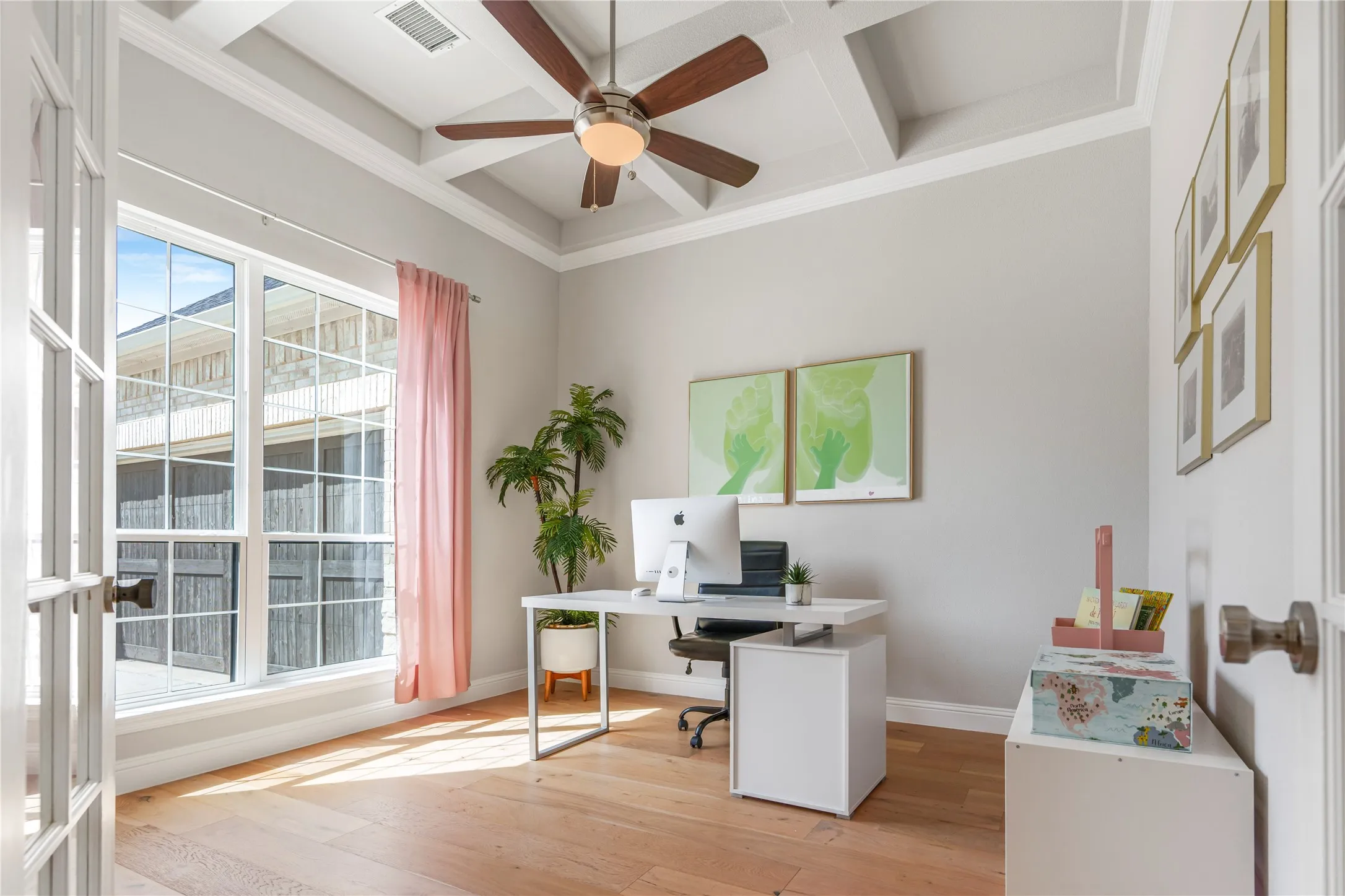 Single Family Residence For Sale in Rockwall County , 2316 Topaz Drive, Rockwall, Texas 75087, 4 Bedrooms, 4 Bathrooms, 2 Garage spaces, 2,704 Sqft, built in 2021, Price $598,000, mls#21212872, Real Estate Agent in Rockwall, Homes For Sale in Rockwall county, Homes For Sale in Rockwall, Realtor in Rockwall Texas, Real Estate Brokerage Independent Realty Texas, Luminita Cordes Realtor