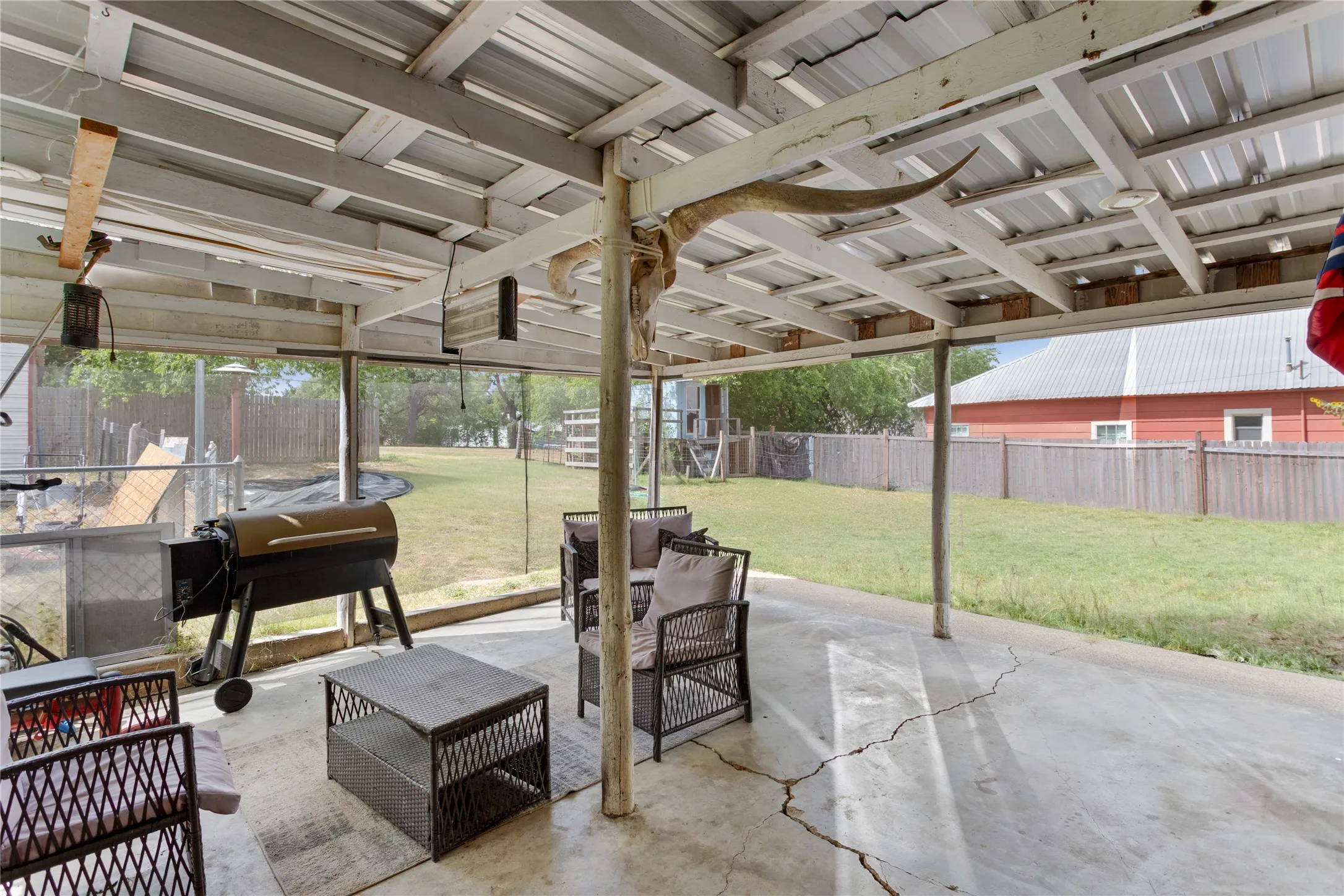 Single Family Residence For Sale in Bosque County , 200 S Cleveland, Meridian, Texas 76665, 3 Bedrooms, 2 Bathrooms, Garage spaces, 1,048 Sqft, built in 1950, Price $180,000, mls#21214684, Real Estate Agent in Meridian, Homes For Sale in Bosque county, Homes For Sale in Meridian, Realtor in Meridian Texas, Real Estate Brokerage Independent Realty Texas, Luminita Cordes Realtor