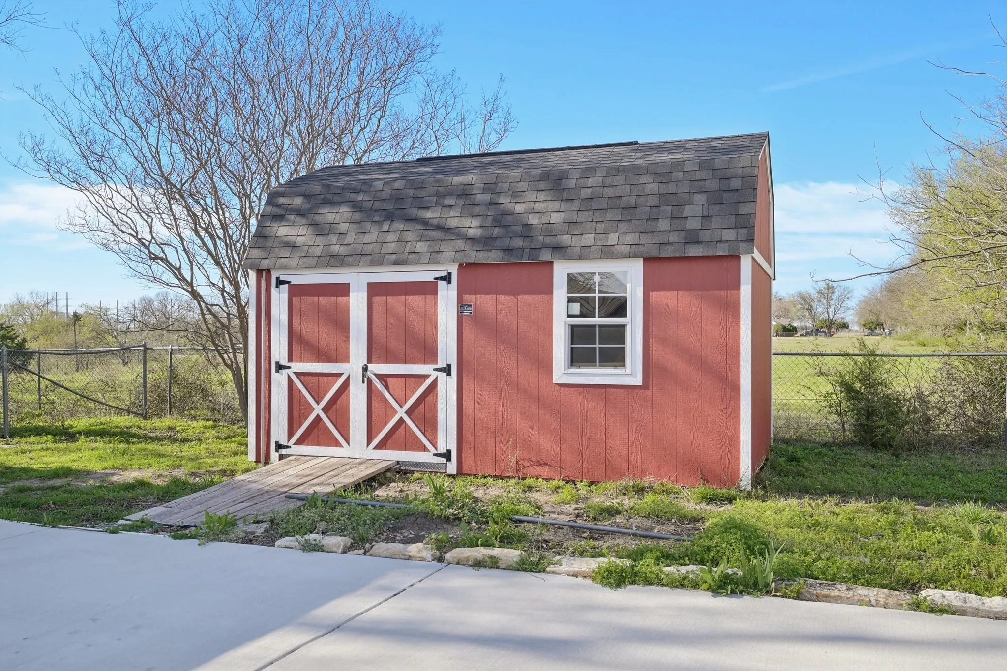 Improved Land For Sale in Dallas County , 611 Ferris Road, Lancaster, Texas 75146, 0, 0, Garage spaces, 0 Sqft, built in 1970, mls#21212411, Real Estate Agent in Lancaster, Homes For Sale in Dallas county, Homes For Sale in Lancaster, Realtor in Lancaster Texas, Real Estate Brokerage Independent Realty Texas, Luminita Cordes Realtor