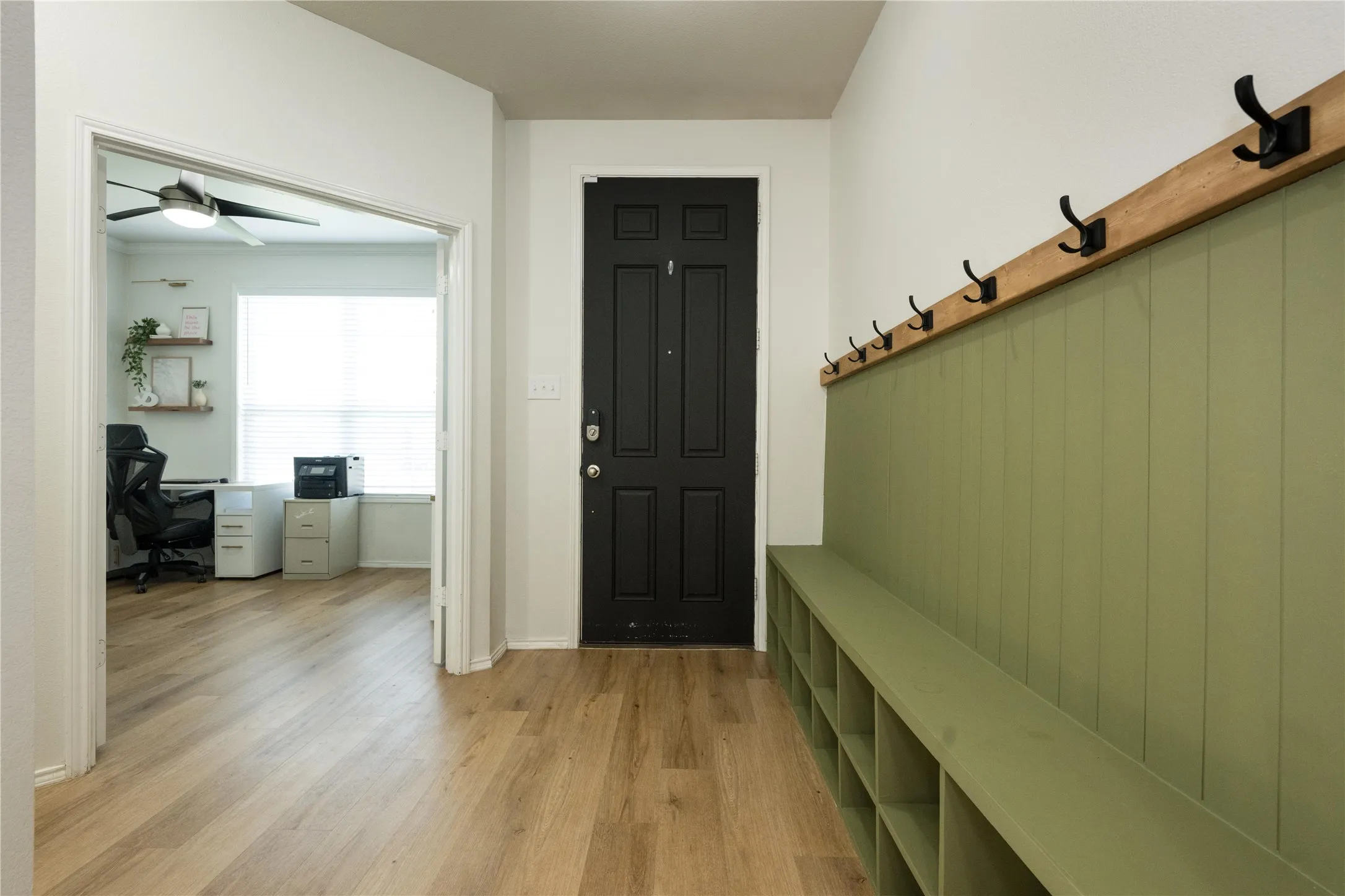 fantasic mud bench and storage
