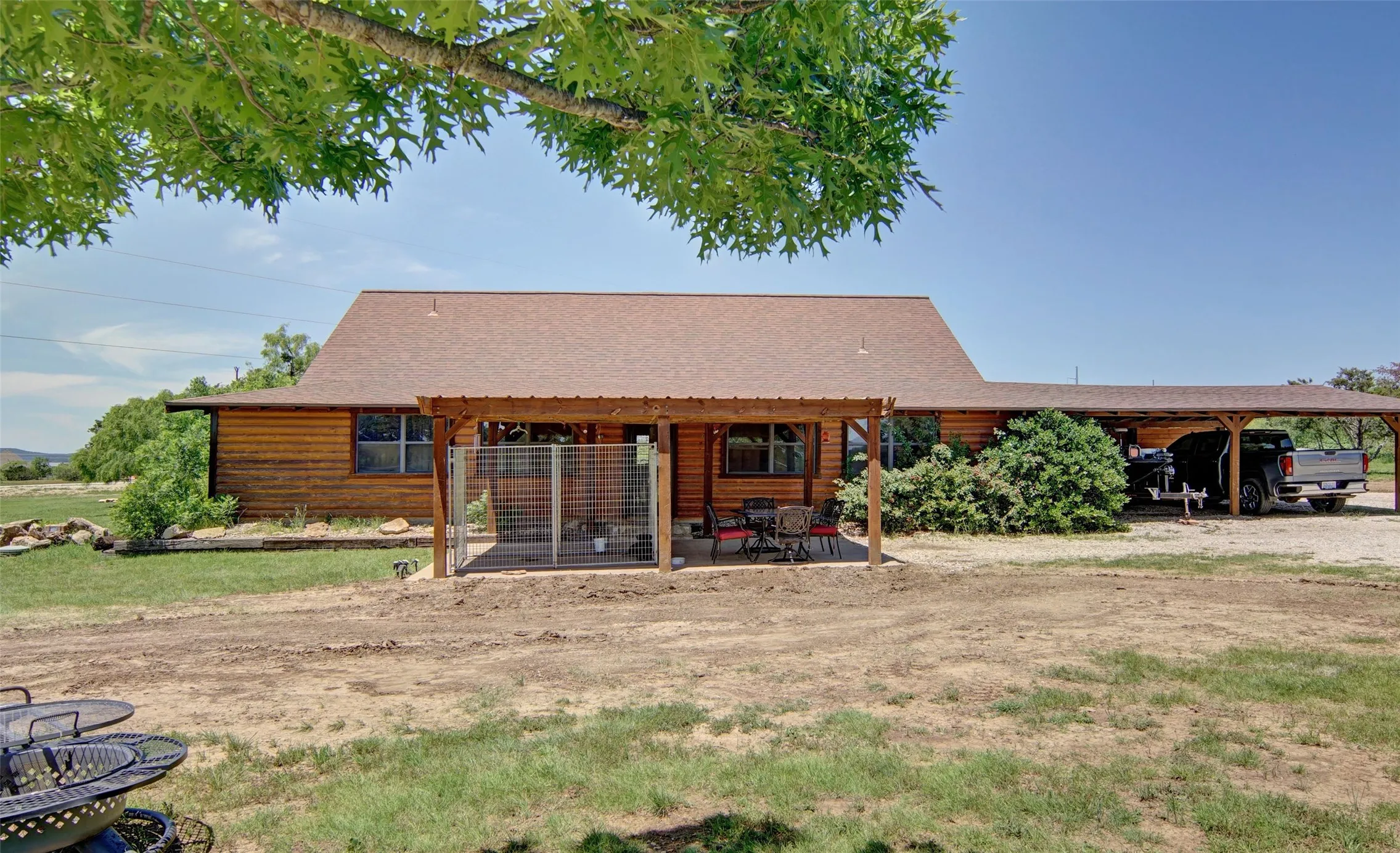 Single Family Residence For Sale in Palo Pinto County , 1222 Canyon Wren Loop, Possum Kingdom Lake, Texas 76449, 4 Bedroom, 2 Bathroom, 6 Garage spaces, 2,360 Sqft, built in 2010, Preowned, Price $535,000, mls#21214786, Real Estate Agent in Possum Kingdom Lake, Homes For Sale in Palo Pinto county, Homes For Sale in Possum Kingdom Lake, Realtor in Possum Kingdom Lake Texas, Real Estate Brokerage Independent Realty Texas, Luminita Cordes Realtor