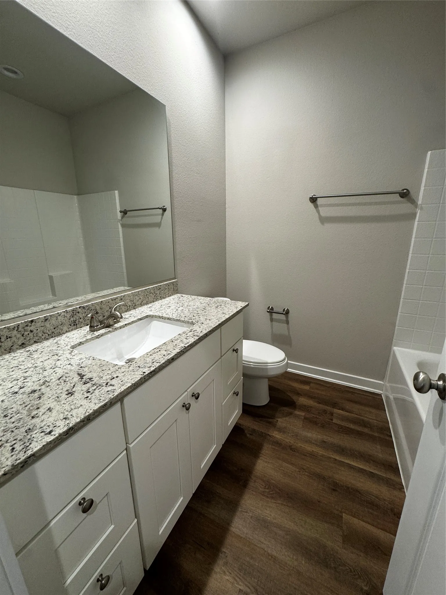 Single Family Residence For Sale in Navarro County , 3828 Skylane Avenue, Corsicana, Texas 75110, 3 Bedroom, 2 Bathroom, 2 Garage spaces, 1,401 Sqft, built in 2022, Preowned, mls#21210213, Real Estate Agent in Corsicana, Homes For Sale in Navarro county, Homes For Sale in Corsicana, Realtor in Corsicana Texas, Real Estate Brokerage Independent Realty Texas, Luminita Cordes Realtor