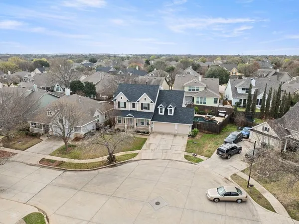 Single Family Residence For Sale in Tarrant County , 2412 Aramic Court, Arlington, Texas 76001, 4 Bedroom, 4 Bathroom, 3 Garage spaces, 2,866 Sqft, built in 2003, mls#21204711, Real Estate Agent in Arlington, Homes For Sale in Tarrant county, Homes For Sale in Arlington, Realtor in Arlington Texas, Real Estate Brokerage Independent Realty Texas, Luminita Cordes Realtor