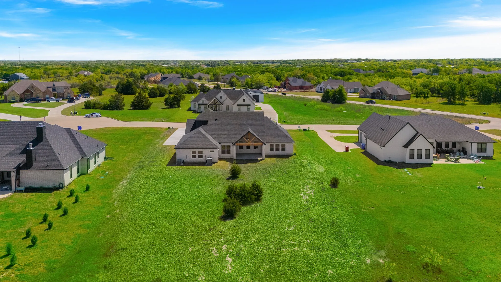 Single Family Residence For Sale in Hunt County , 6220 Purple English Oak, Royse City, Texas 75189, 4 Bedroom, 4 Bathroom, 2 Garage spaces, 3,111 Sqft, built in 2024, New Construction - Complete, mls#21211312, Real Estate Agent in Royse City, Homes For Sale in Hunt county, Homes For Sale in Royse City, Realtor in Royse City Texas, Real Estate Brokerage Independent Realty Texas, Luminita Cordes Realtor