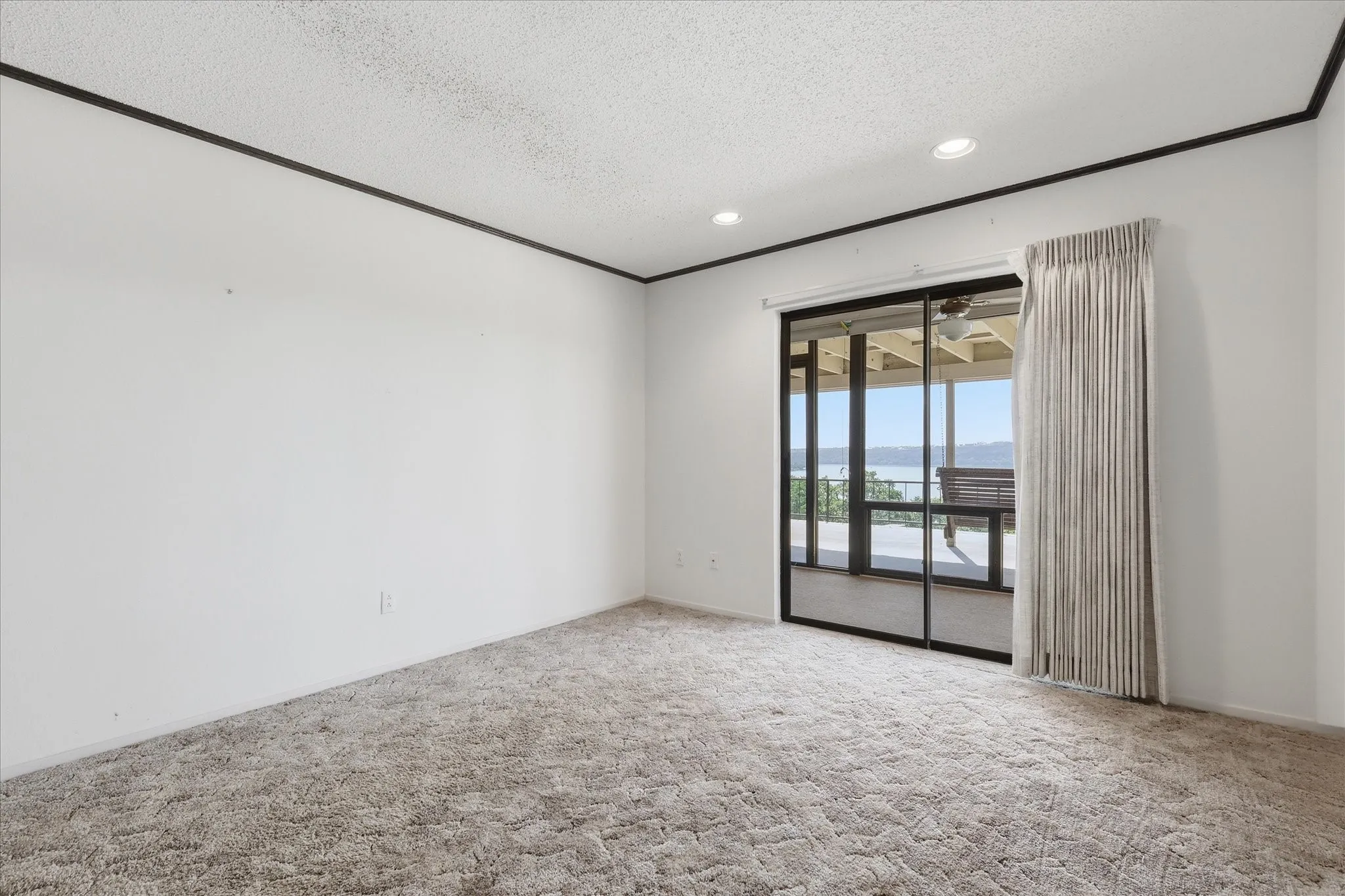 Condominium For Sale in Palo Pinto County , 2002 Mockingbird Bend B-5, Possum Kingdom Lake, Texas 76449, 3 Bedroom, 2 Bathroom, Garage spaces, 1,464 Sqft, built in 1985, Preowned, mls#21201880, Real Estate Agent in Possum Kingdom Lake, Homes For Sale in Palo Pinto county, Homes For Sale in Possum Kingdom Lake, Realtor in Possum Kingdom Lake Texas, Real Estate Brokerage Independent Realty Texas, Luminita Cordes Realtor