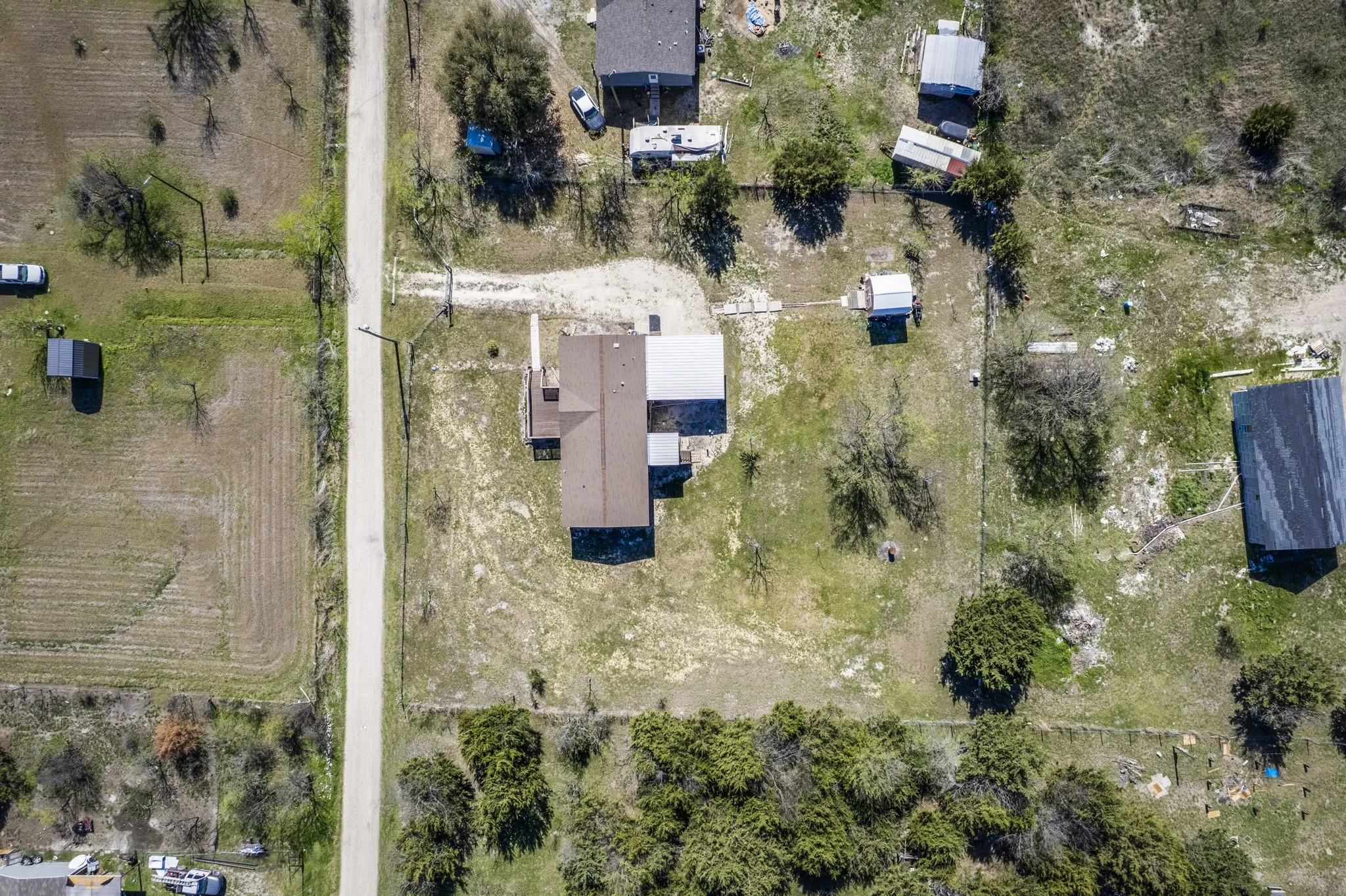 Mobile Home For Sale in Navarro County , 12032 County Road 0190 E, Rice, Texas 75155, 4 Bedroom, 2 Bathroom, Garage spaces, 1,620 Sqft, built in 2017, Preowned, mls#21214910, Real Estate Agent in Rice, Homes For Sale in Navarro county, Homes For Sale in Rice, Realtor in Rice Texas, Real Estate Brokerage Independent Realty Texas, Luminita Cordes Realtor