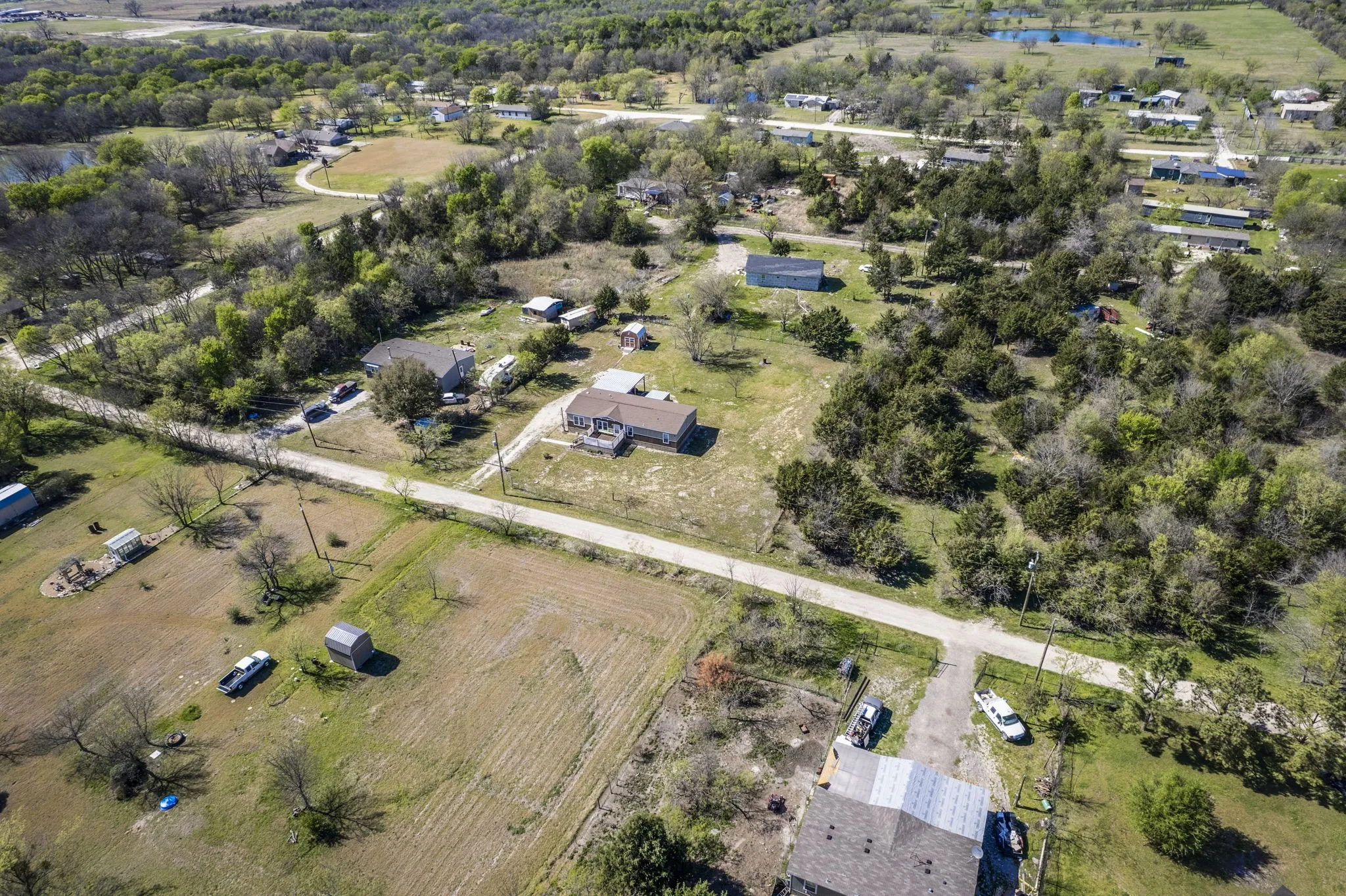 Mobile Home For Sale in Navarro County , 12032 County Road 0190 E, Rice, Texas 75155, 4 Bedroom, 2 Bathroom, Garage spaces, 1,620 Sqft, built in 2017, Preowned, mls#21214910, Real Estate Agent in Rice, Homes For Sale in Navarro county, Homes For Sale in Rice, Realtor in Rice Texas, Real Estate Brokerage Independent Realty Texas, Luminita Cordes Realtor