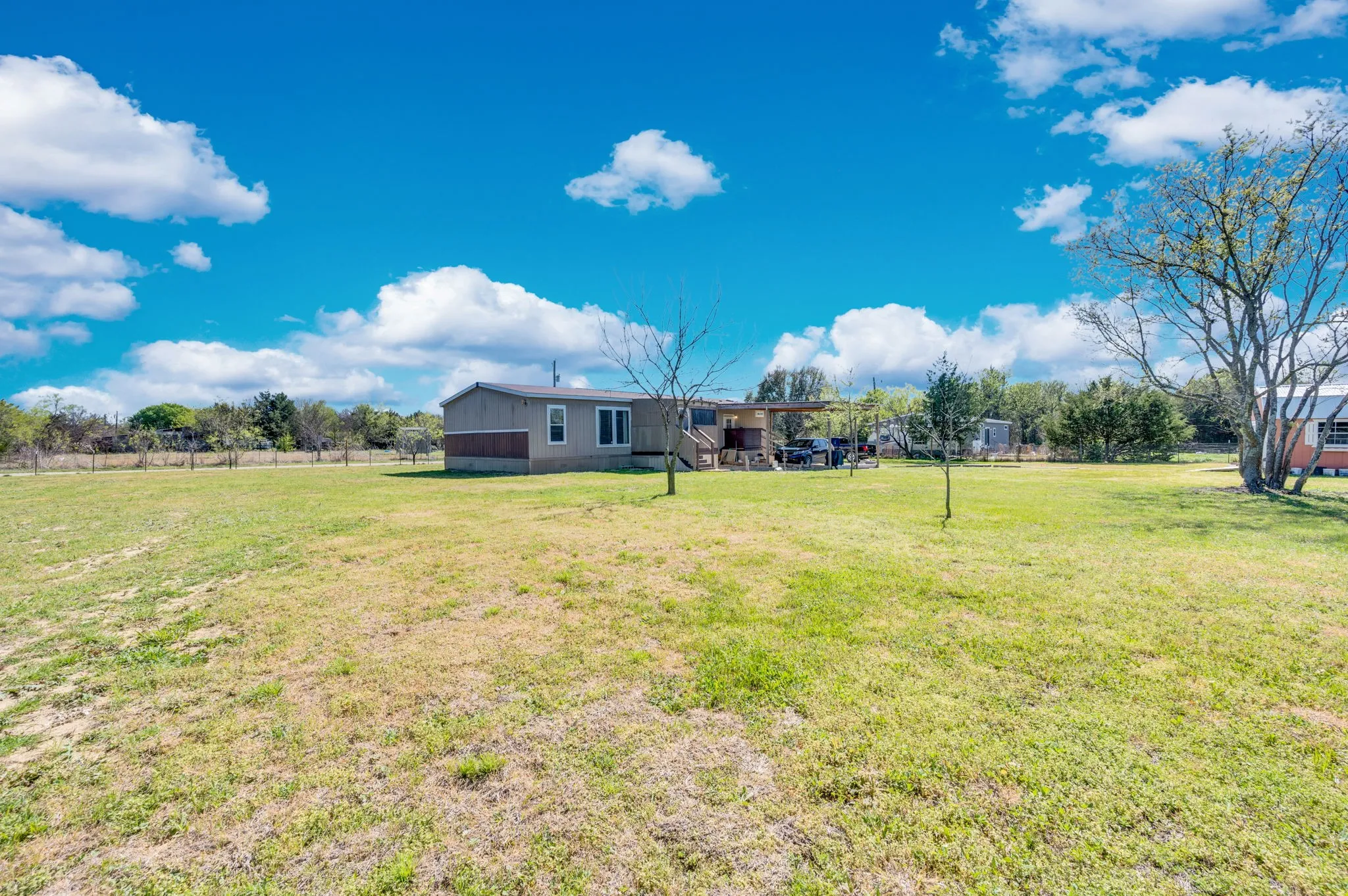Mobile Home For Sale in Navarro County , 12032 County Road 0190 E, Rice, Texas 75155, 4 Bedroom, 2 Bathroom, Garage spaces, 1,620 Sqft, built in 2017, Preowned, mls#21214910, Real Estate Agent in Rice, Homes For Sale in Navarro county, Homes For Sale in Rice, Realtor in Rice Texas, Real Estate Brokerage Independent Realty Texas, Luminita Cordes Realtor