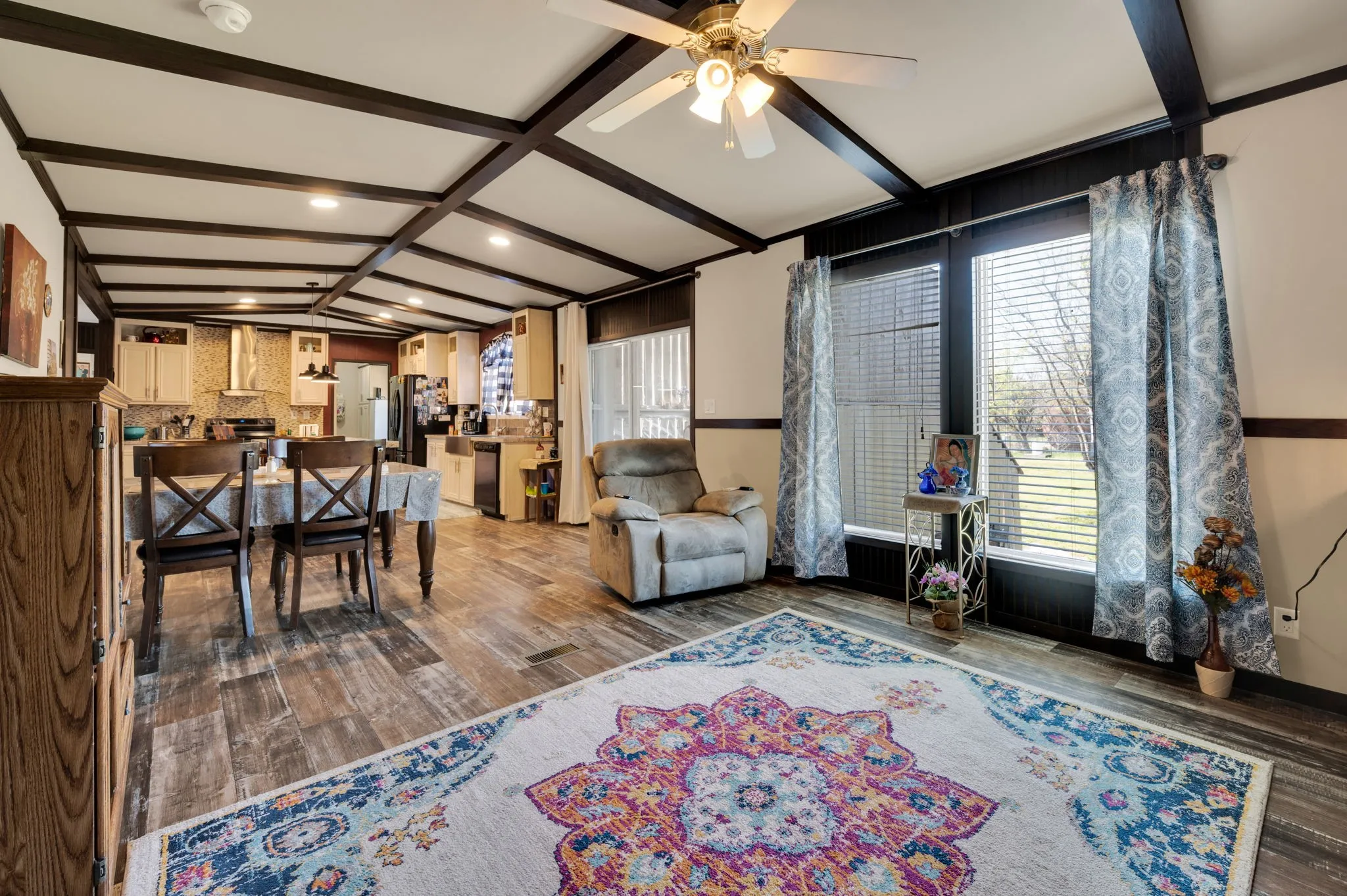 Mobile Home For Sale in Navarro County , 12032 County Road 0190 E, Rice, Texas 75155, 4 Bedroom, 2 Bathroom, Garage spaces, 1,620 Sqft, built in 2017, Preowned, mls#21214910, Real Estate Agent in Rice, Homes For Sale in Navarro county, Homes For Sale in Rice, Realtor in Rice Texas, Real Estate Brokerage Independent Realty Texas, Luminita Cordes Realtor