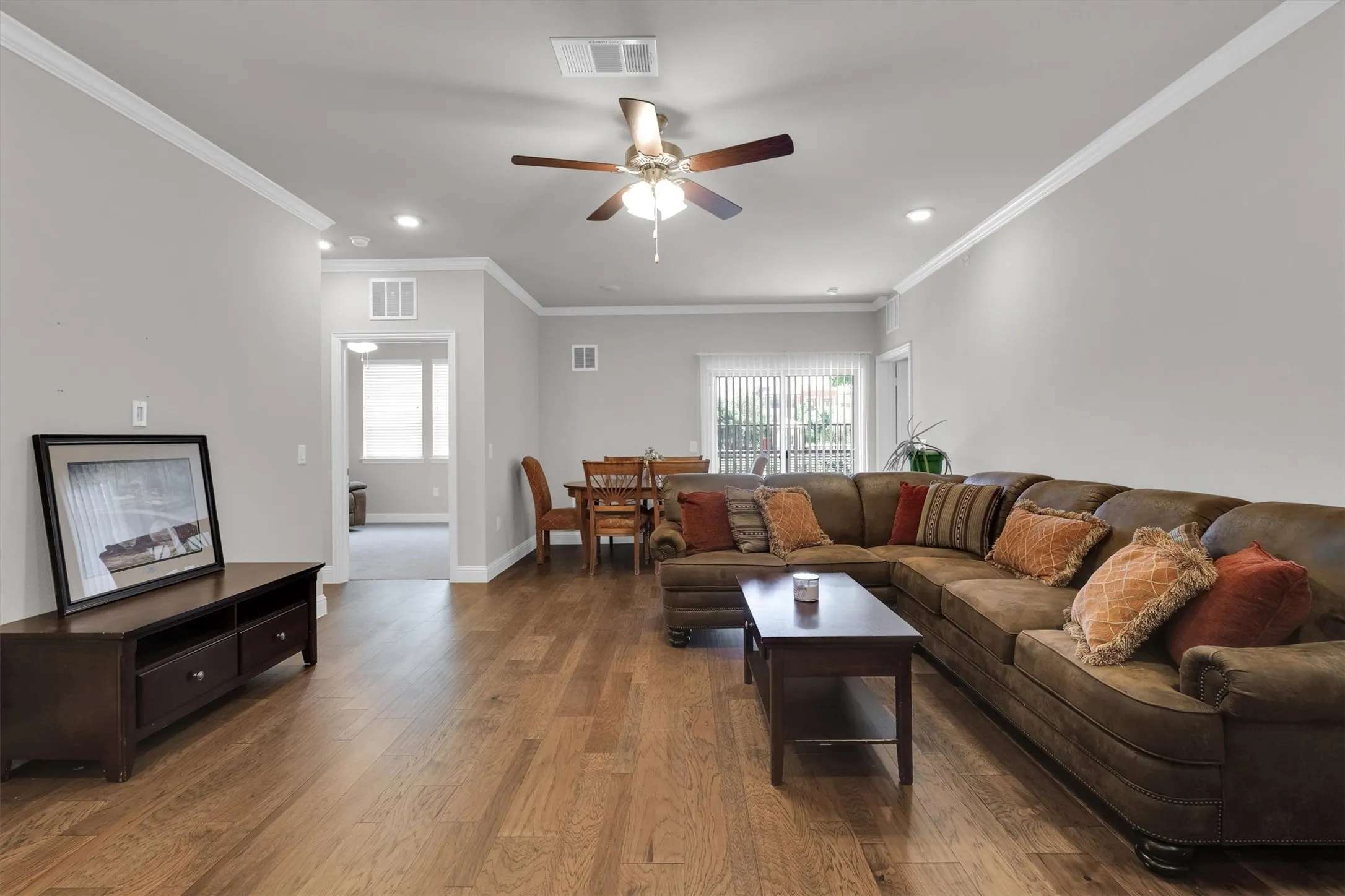 Condominium For Sale in Collin County , 651 N Watters Road 2105, Allen, Texas 75013, 2 Bedroom, 2 Bathroom, 1 Garage spaces, 1,535 Sqft, built in 2022, Preowned, mls#21214931, Real Estate Agent in Allen, Homes For Sale in Collin county, Homes For Sale in Allen, Realtor in Allen Texas, Real Estate Brokerage Independent Realty Texas, Luminita Cordes Realtor