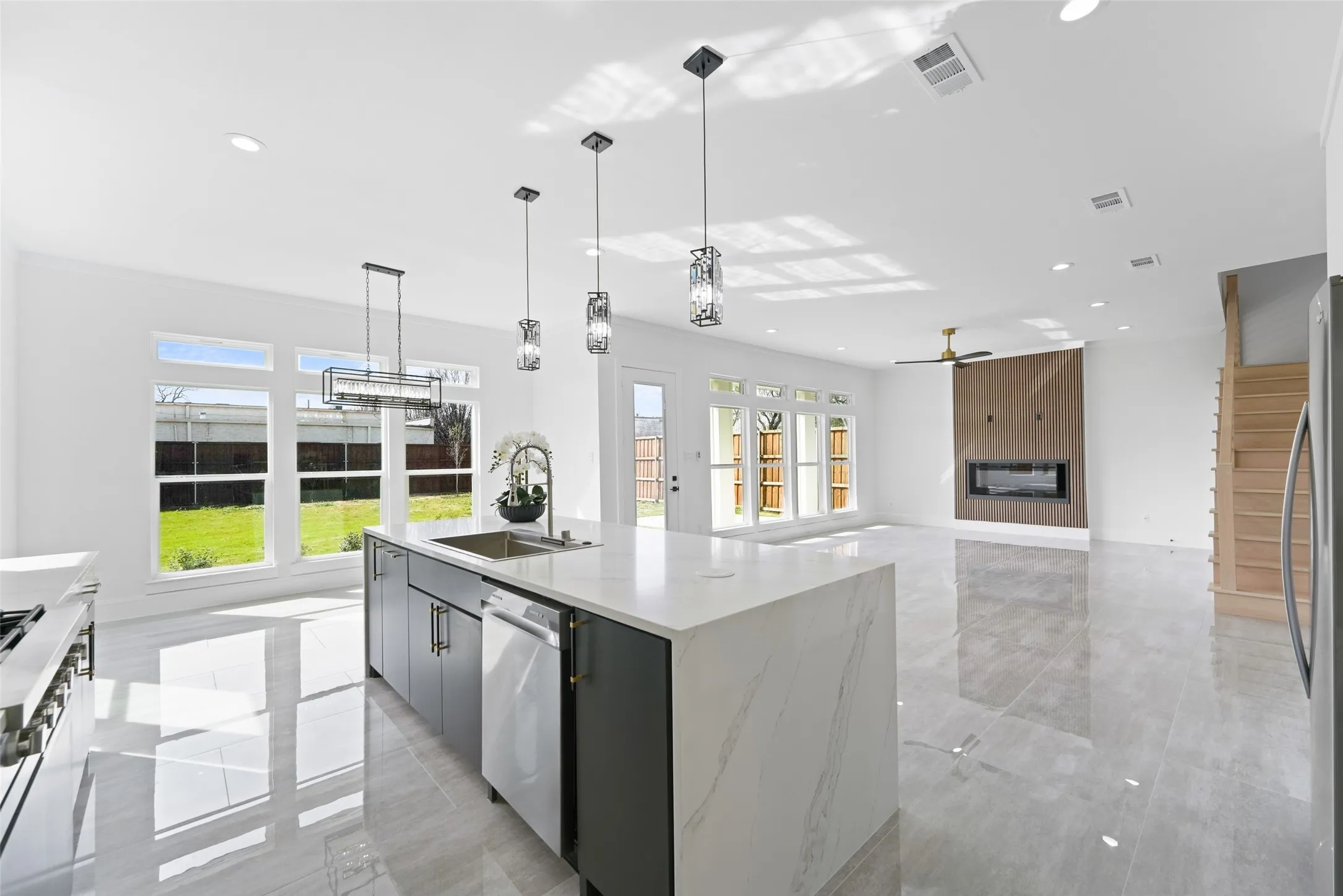 Single Family Residence For Sale in Dallas County , 703 Buckalew Street, Dallas, Texas 75208, 4 Bedrooms, 3 Bathrooms, 2 Garage spaces, 2,700 Sqft, built in 2026, New Construction - Complete, Price $709,000, mls#21214486, Real Estate Agent in Dallas, Homes For Sale in Dallas county, Homes For Sale in Dallas, Realtor in Dallas Texas, Real Estate Brokerage Independent Realty Texas, Luminita Cordes Realtor