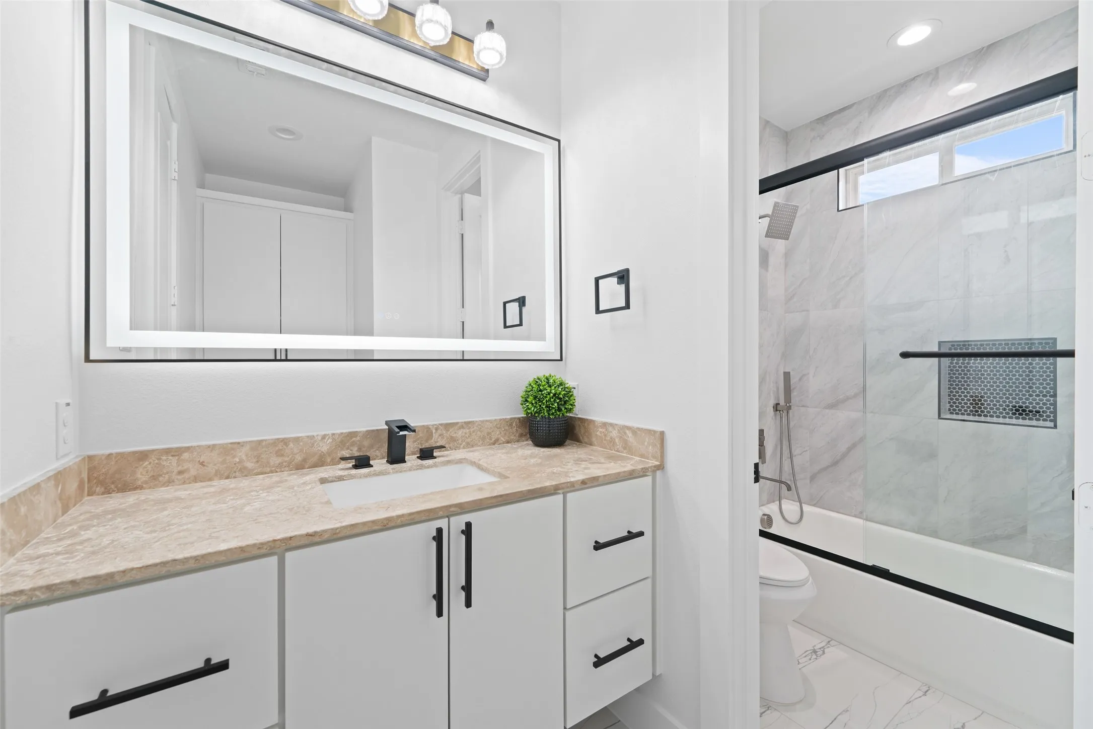 Single Family Residence For Sale in Dallas County , 703 Buckalew Street, Dallas, Texas 75208, 4 Bedrooms, 3 Bathrooms, 2 Garage spaces, 2,700 Sqft, built in 2026, New Construction - Complete, Price $709,000, mls#21214486, Real Estate Agent in Dallas, Homes For Sale in Dallas county, Homes For Sale in Dallas, Realtor in Dallas Texas, Real Estate Brokerage Independent Realty Texas, Luminita Cordes Realtor
