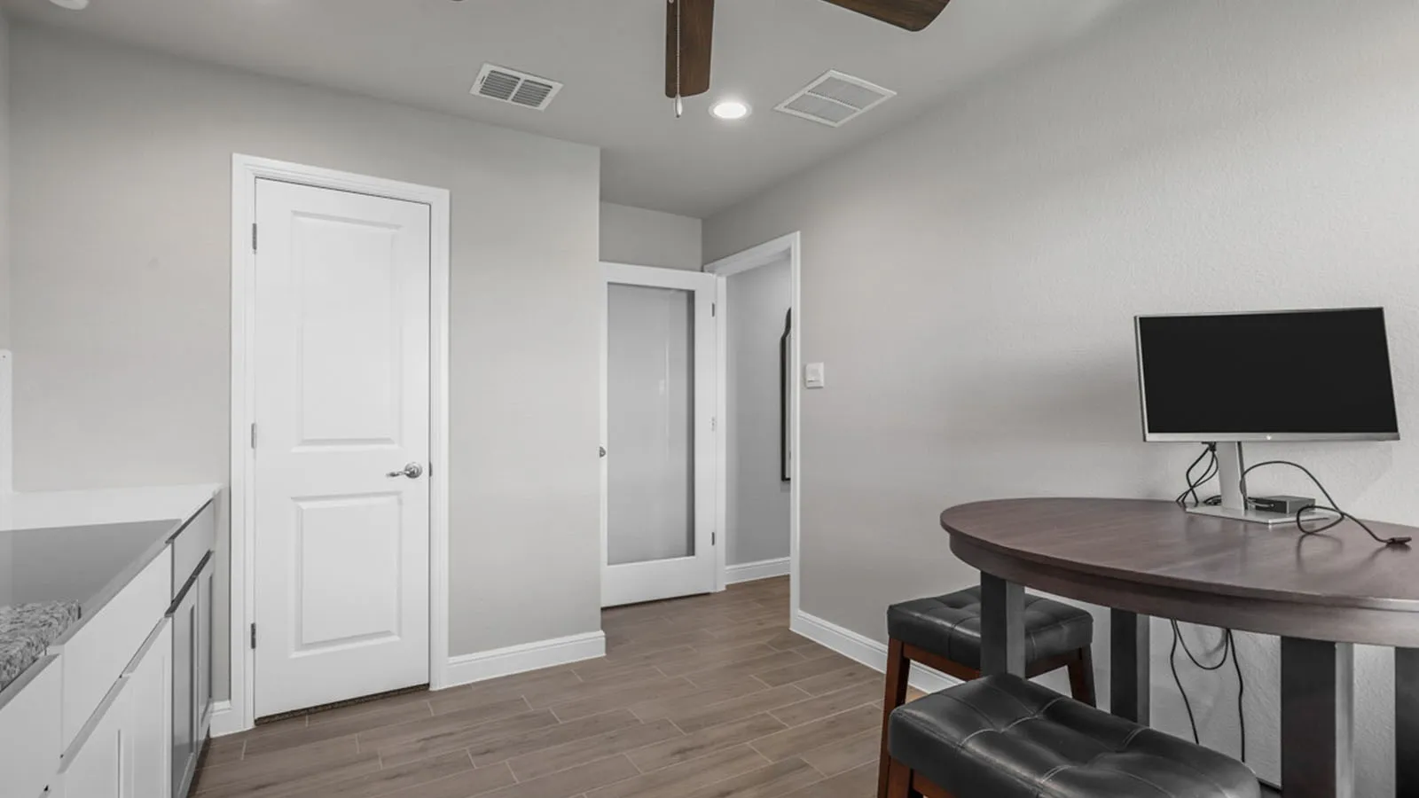 Single Family Residence For Sale in Ellis County , 10389 SARASOTA Street, Grand Prairie, Texas 76065, 4 Bedroom, 2 Bathroom, 3 Garage spaces, 2,215 Sqft, built in 2026, New Construction - Incomplete, mls#21211797, Real Estate Agent in Grand Prairie, Homes For Sale in Ellis county, Homes For Sale in Grand Prairie, Realtor in Grand Prairie Texas, Real Estate Brokerage Independent Realty Texas, Luminita Cordes Realtor