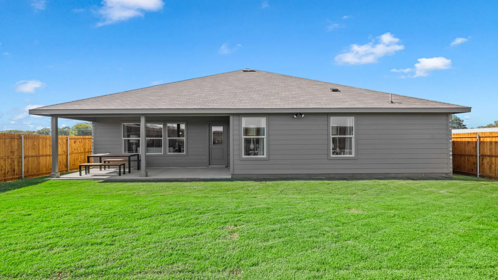 Single Family Residence For Sale in Ellis County , 10389 SARASOTA Street, Grand Prairie, Texas 76065, 4 Bedroom, 2 Bathroom, 3 Garage spaces, 2,215 Sqft, built in 2026, New Construction - Incomplete, mls#21211797, Real Estate Agent in Grand Prairie, Homes For Sale in Ellis county, Homes For Sale in Grand Prairie, Realtor in Grand Prairie Texas, Real Estate Brokerage Independent Realty Texas, Luminita Cordes Realtor