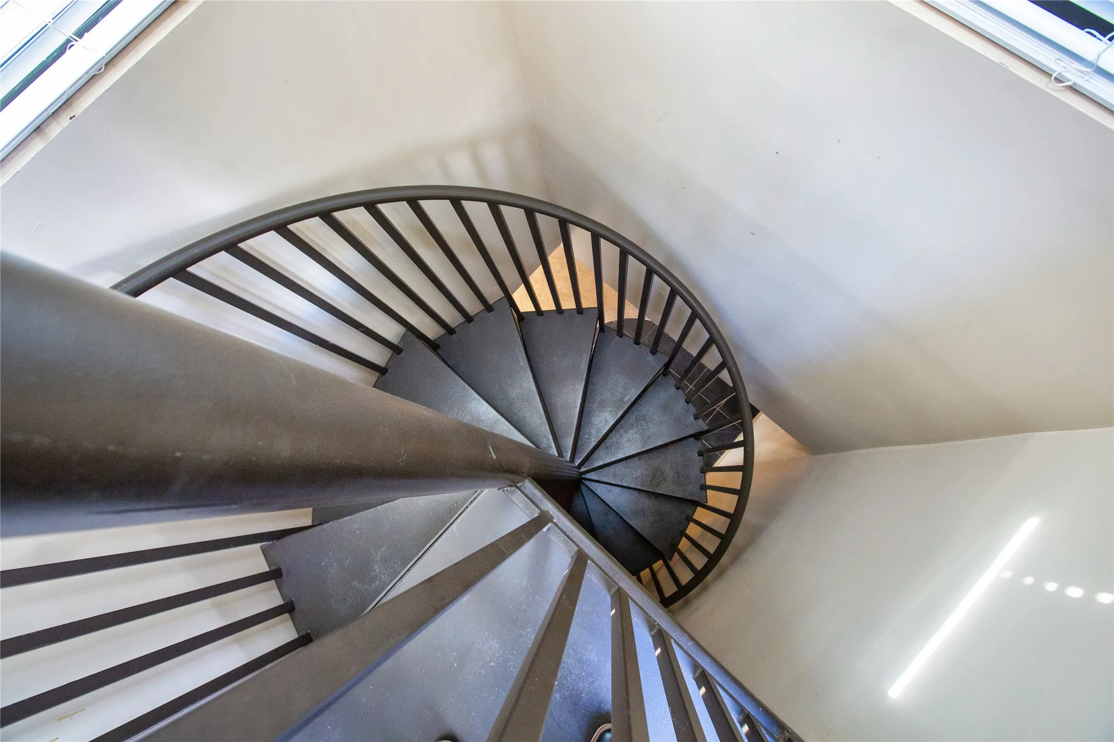 Spiral Stairs case