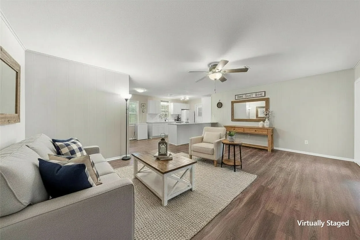 Single Family Residence For Sale in Mc Lennan County , 5907 Caldwell Street, Waco, Texas 76710, 3 Bedroom, 2 Bathroom, 2 Garage spaces, 1,556 Sqft, built in 1964, mls#21210101, Real Estate Agent in Waco, Homes For Sale in Mc Lennan county, Homes For Sale in Waco, Realtor in Waco Texas, Real Estate Brokerage Independent Realty Texas, Luminita Cordes Realtor