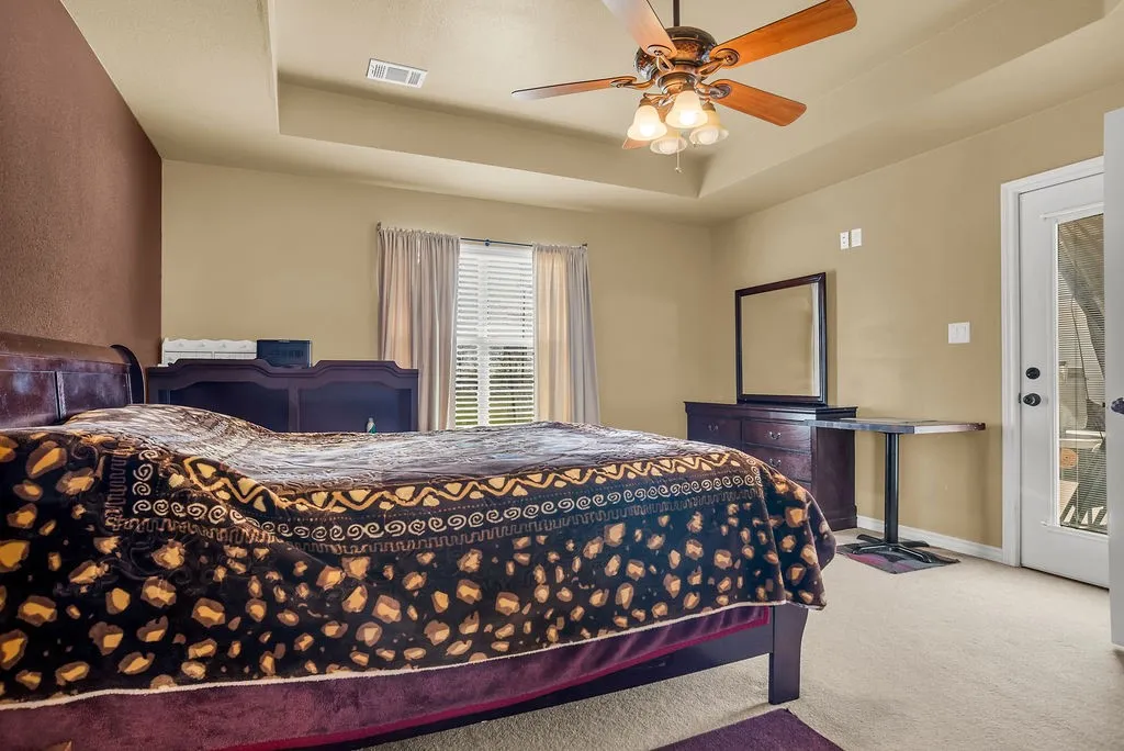 Single Family Residence For Sale in Tarrant County , 12338 Park Ridge Trail, Fort Worth, Texas 76179, 3 Bedroom, 2 Bathroom, 2 Garage spaces, 2,054 Sqft, built in 2007, mls#21215009, Real Estate Agent in Fort Worth, Homes For Sale in Tarrant county, Homes For Sale in Fort Worth, Realtor in Fort Worth Texas, Real Estate Brokerage Independent Realty Texas, Luminita Cordes Realtor