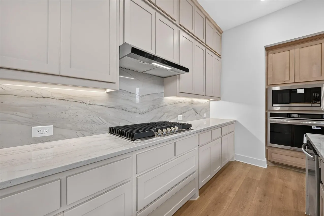 Single Family Residence For Sale in Denton County , 4415 Azalea Trail, Oak Point, Texas 75068, 5 Bedroom, 5 Bathroom, 2 Garage spaces, 3,443 Sqft, built in 2026, New Construction - Incomplete, mls#21215136, Real Estate Agent in Oak Point, Homes For Sale in Denton county, Homes For Sale in Oak Point, Realtor in Oak Point Texas, Real Estate Brokerage Independent Realty Texas, Luminita Cordes Realtor