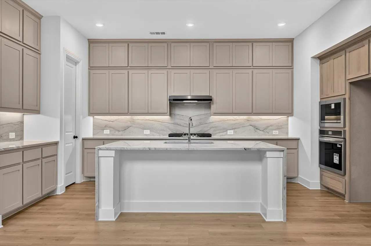 Single Family Residence For Sale in Denton County , 4415 Azalea Trail, Oak Point, Texas 75068, 5 Bedroom, 5 Bathroom, 2 Garage spaces, 3,443 Sqft, built in 2026, New Construction - Incomplete, mls#21215136, Real Estate Agent in Oak Point, Homes For Sale in Denton county, Homes For Sale in Oak Point, Realtor in Oak Point Texas, Real Estate Brokerage Independent Realty Texas, Luminita Cordes Realtor