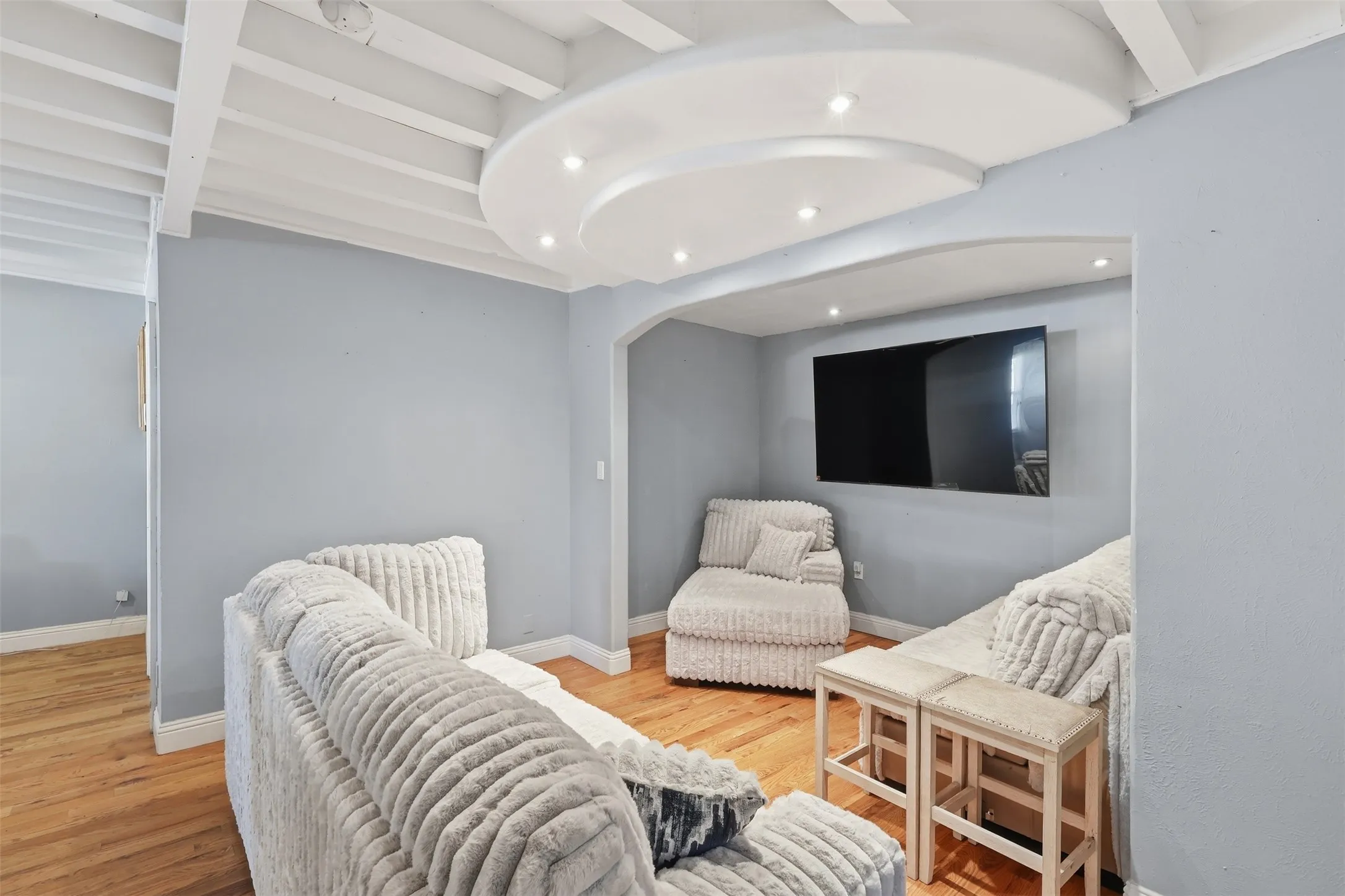 Single Family Residence For Sale in Tarrant County , 4775 Rector Avenue, Fort Worth, Texas 76133, 5 Bedroom, 4 Bathroom, Garage spaces, 2,059 Sqft, built in 1953, Preowned, mls#21214956, Real Estate Agent in Fort Worth, Homes For Sale in Tarrant county, Homes For Sale in Fort Worth, Realtor in Fort Worth Texas, Real Estate Brokerage Independent Realty Texas, Luminita Cordes Realtor