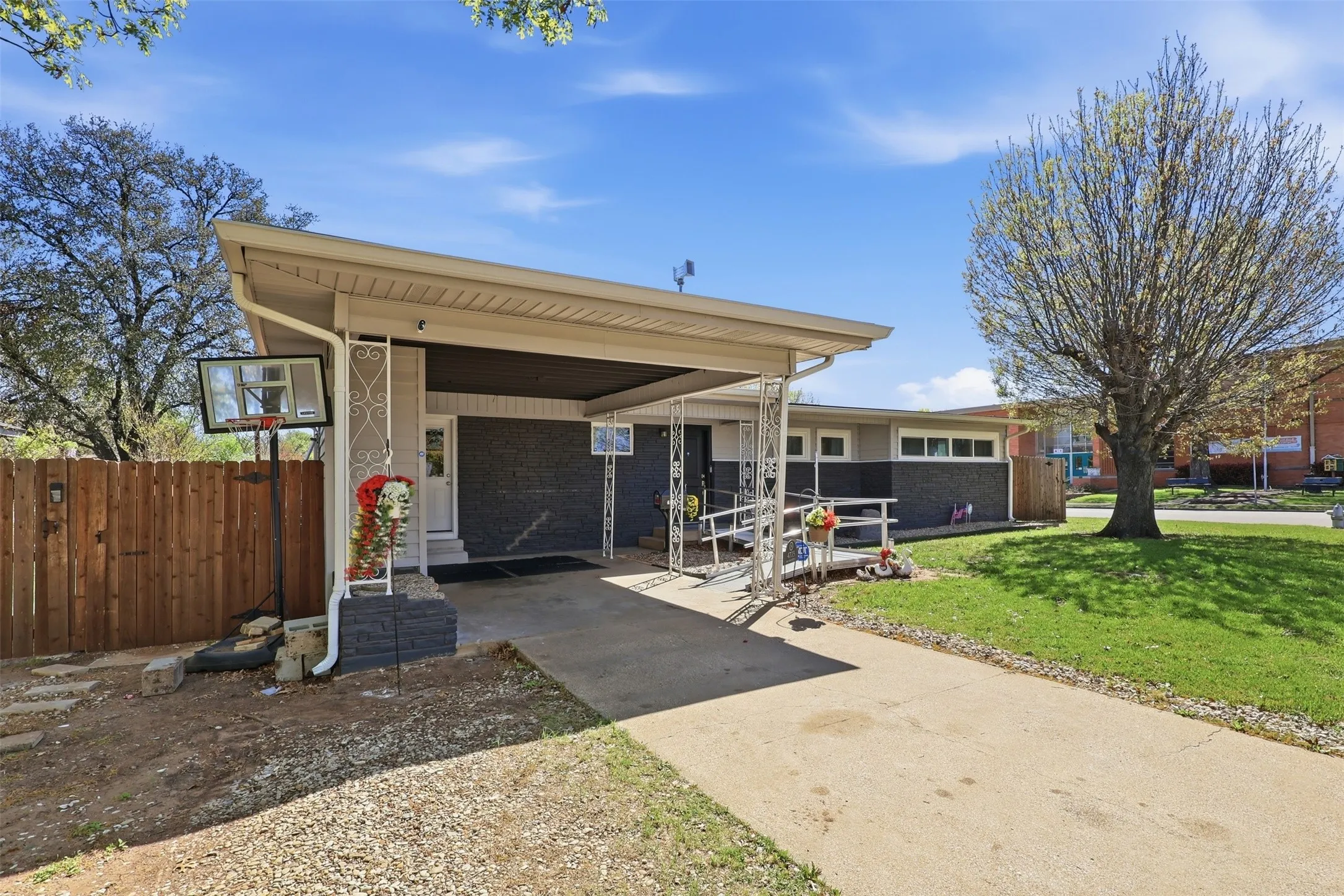 Covered carport