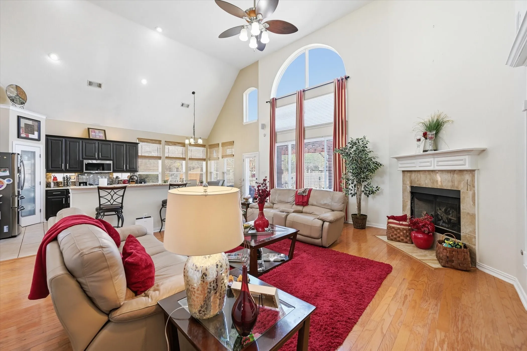 Single Family Residence For Sale in Tarrant County , 5 Scramble Court, Mansfield, Texas 76063, 4 Bedroom, 3 Bathroom, 3 Garage spaces, 3,493 Sqft, built in 2001, Preowned, mls#21214241, Real Estate Agent in Mansfield, Homes For Sale in Tarrant county, Homes For Sale in Mansfield, Realtor in Mansfield Texas, Real Estate Brokerage Independent Realty Texas, Luminita Cordes Realtor