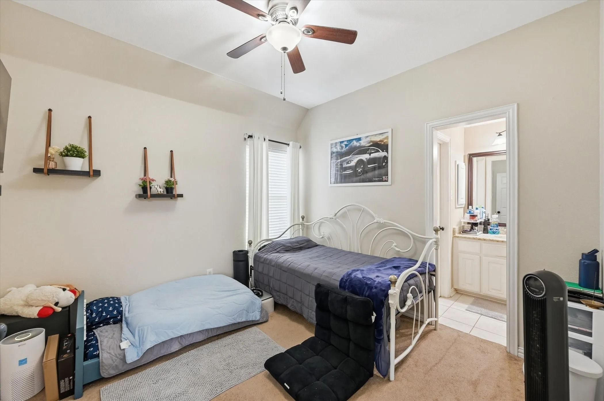 Single Family Residence For Sale in Tarrant County , 5 Scramble Court, Mansfield, Texas 76063, 4 Bedroom, 3 Bathroom, 3 Garage spaces, 3,493 Sqft, built in 2001, Preowned, mls#21214241, Real Estate Agent in Mansfield, Homes For Sale in Tarrant county, Homes For Sale in Mansfield, Realtor in Mansfield Texas, Real Estate Brokerage Independent Realty Texas, Luminita Cordes Realtor
