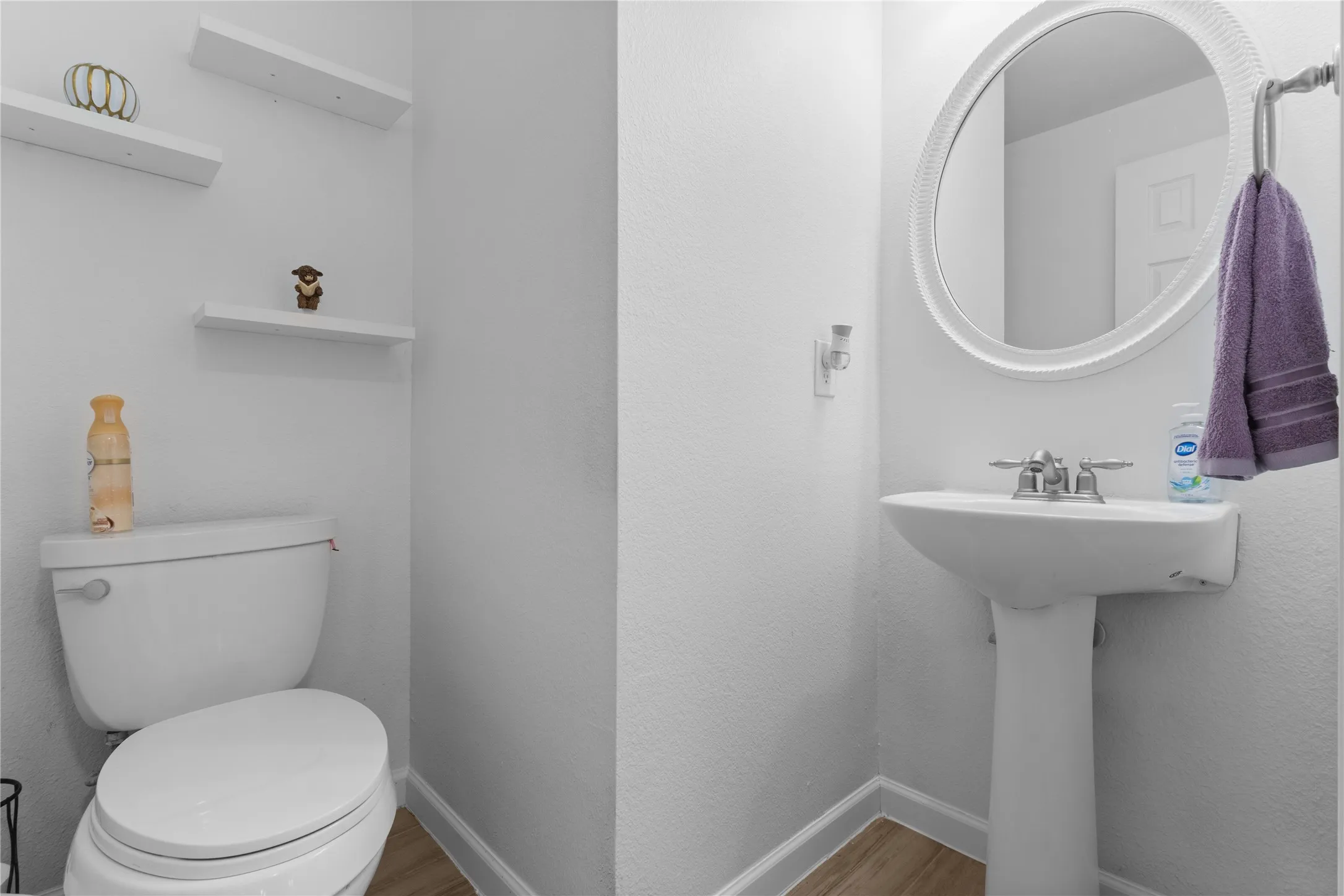 Single Family Residence For Sale in Dallas County , 7013 Bickers Drive, Rowlett, Texas 75089, 5 Bedroom, 3 Bathroom, 2 Garage spaces, 2,872 Sqft, built in 2005, mls#21215310, Real Estate Agent in Rowlett, Homes For Sale in Dallas county, Homes For Sale in Rowlett, Realtor in Rowlett Texas, Real Estate Brokerage Independent Realty Texas, Luminita Cordes Realtor