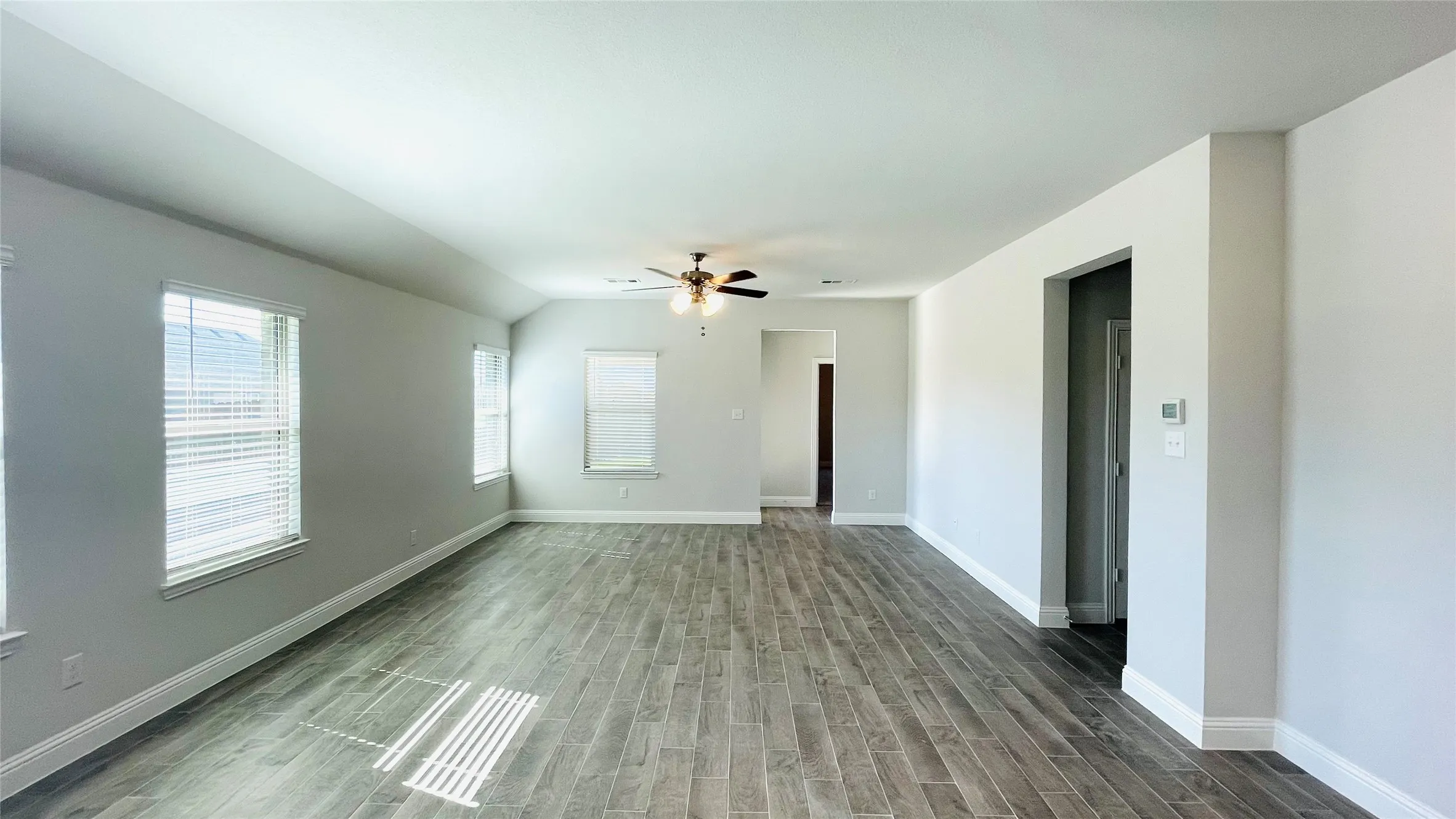 Single Family Residence For Sale in Kaufman County , 2131 Erika Lane, Forney, Texas 75126, 4 Bedroom, 2 Bathroom, 2 Garage spaces, 1,981 Sqft, built in 2021, Preowned, mls#21215296, Real Estate Agent in Forney, Homes For Sale in Kaufman county, Homes For Sale in Forney, Realtor in Forney Texas, Real Estate Brokerage Independent Realty Texas, Luminita Cordes Realtor