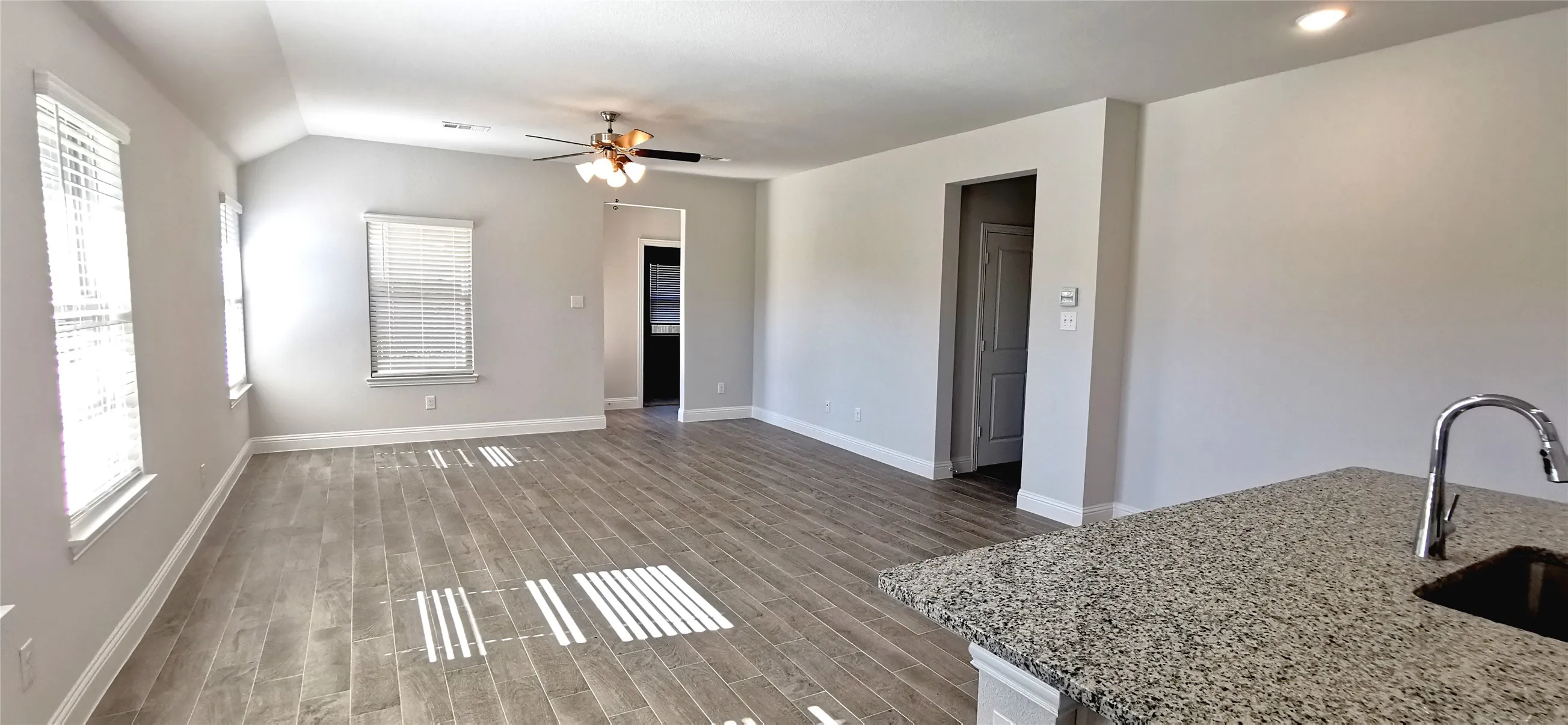 Single Family Residence For Sale in Kaufman County , 2131 Erika Lane, Forney, Texas 75126, 4 Bedroom, 2 Bathroom, 2 Garage spaces, 1,981 Sqft, built in 2021, Preowned, mls#21215296, Real Estate Agent in Forney, Homes For Sale in Kaufman county, Homes For Sale in Forney, Realtor in Forney Texas, Real Estate Brokerage Independent Realty Texas, Luminita Cordes Realtor