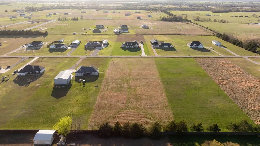 Improved Land For Sale in Lamar County , TBD PR 33082, Sumner, Texas 75486, 0, 0, Garage spaces, 0 Sqft, built in 0, mls#21214412, Real Estate Agent in Sumner, Homes For Sale in Lamar county, Homes For Sale in Sumner, Realtor in Sumner Texas, Real Estate Brokerage Independent Realty Texas, Luminita Cordes Realtor