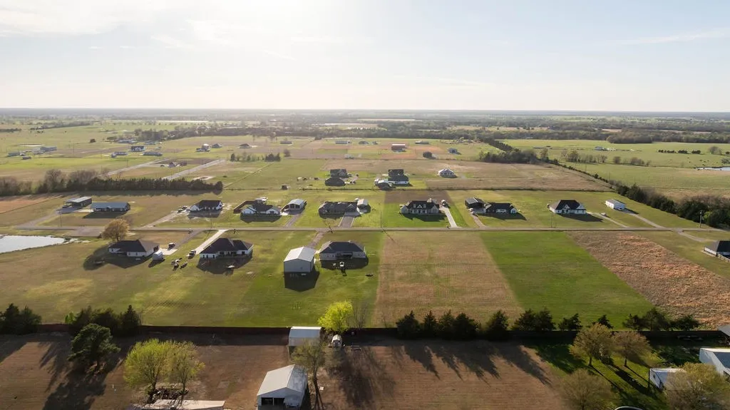 Improved Land For Sale in Lamar County , TBD PR 33082, Sumner, Texas 75486, 0, 0, Garage spaces, 0 Sqft, built in 0, mls#21214412, Real Estate Agent in Sumner, Homes For Sale in Lamar county, Homes For Sale in Sumner, Realtor in Sumner Texas, Real Estate Brokerage Independent Realty Texas, Luminita Cordes Realtor