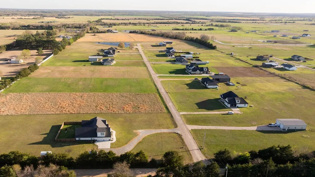 Improved Land For Sale in Lamar County , TBD PR 33082, Sumner, Texas 75486, 0, 0, Garage spaces, 0 Sqft, built in 0, mls#21214412, Real Estate Agent in Sumner, Homes For Sale in Lamar county, Homes For Sale in Sumner, Realtor in Sumner Texas, Real Estate Brokerage Independent Realty Texas, Luminita Cordes Realtor