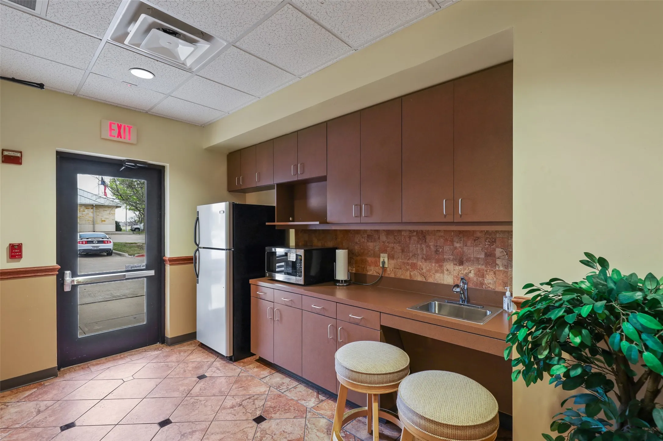 Office For Rent in Collin County , 1575 Redbud Boulevard 100, Mc Kinney, Texas 75069, 0, 0, Garage spaces, 0 Sqft, built in 2006, Preowned, Price $22, mls#21215412, Real Estate Agent in Mc Kinney, Homes For Rent in Collin county, Homes For Rent in Mc Kinney, Realtor in Mc Kinney Texas, Real Estate Brokerage Independent Realty Texas, Luminita Cordes Realtor