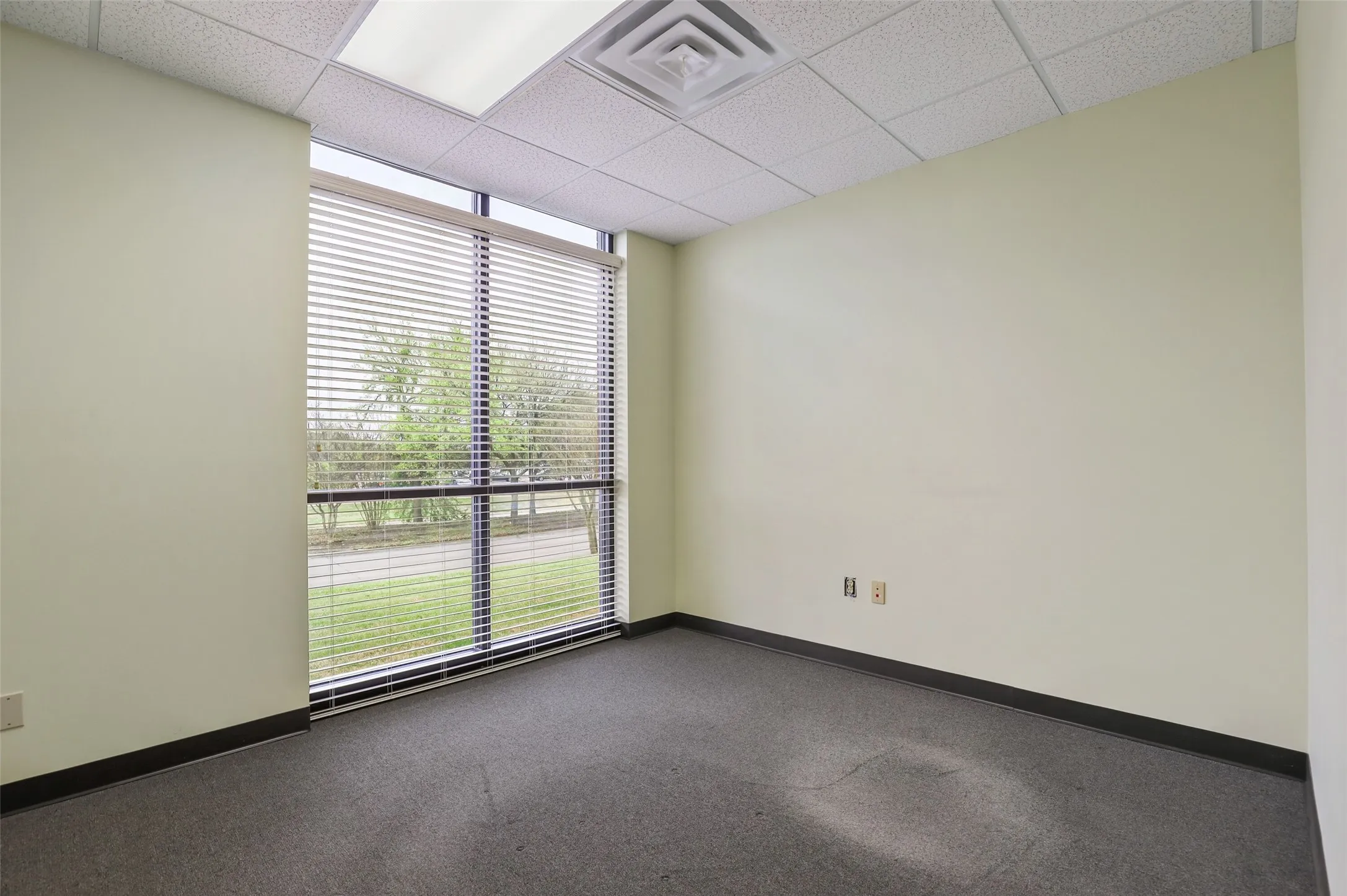 Office For Rent in Collin County , 1575 Redbud Boulevard 100, Mc Kinney, Texas 75069, 0, 0, Garage spaces, 0 Sqft, built in 2006, Preowned, Price $22, mls#21215412, Real Estate Agent in Mc Kinney, Homes For Rent in Collin county, Homes For Rent in Mc Kinney, Realtor in Mc Kinney Texas, Real Estate Brokerage Independent Realty Texas, Luminita Cordes Realtor
