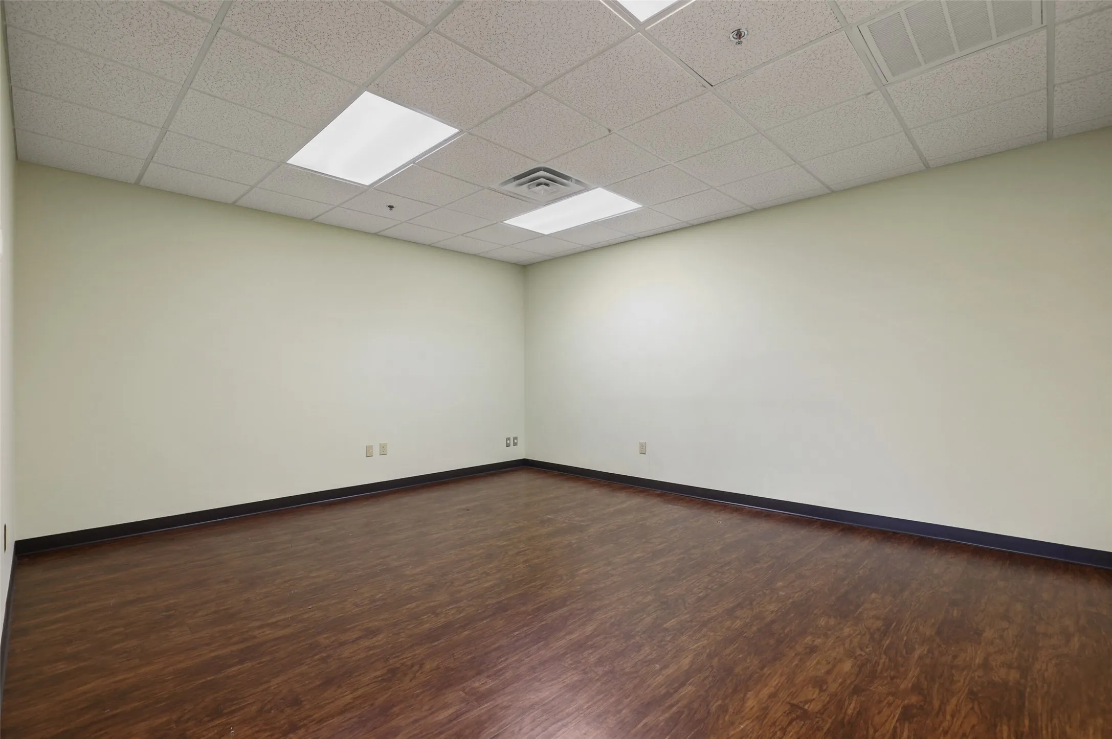 Office For Rent in Collin County , 1575 Redbud Boulevard 100, Mc Kinney, Texas 75069, 0, 0, Garage spaces, 0 Sqft, built in 2006, Preowned, Price $22, mls#21215412, Real Estate Agent in Mc Kinney, Homes For Rent in Collin county, Homes For Rent in Mc Kinney, Realtor in Mc Kinney Texas, Real Estate Brokerage Independent Realty Texas, Luminita Cordes Realtor