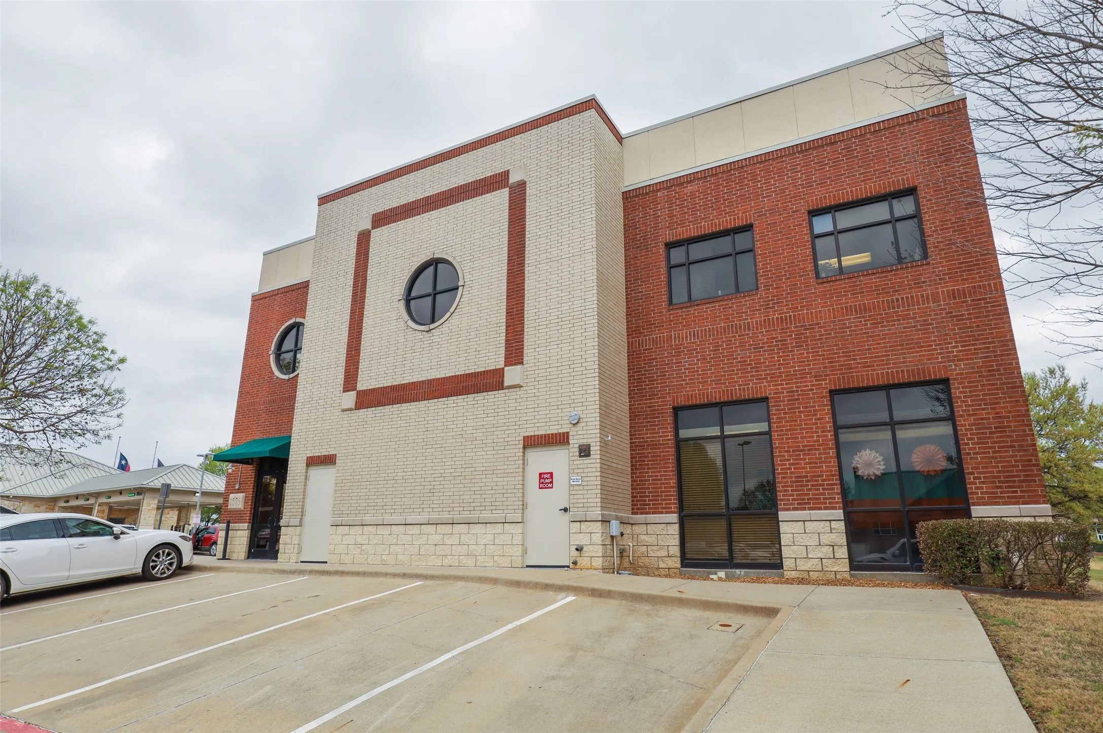 Office For Rent in Collin County , 1575 Redbud Boulevard 100, Mc Kinney, Texas 75069, 0, 0, Garage spaces, 0 Sqft, built in 2006, Preowned, Price $22, mls#21215412, Real Estate Agent in Mc Kinney, Homes For Rent in Collin county, Homes For Rent in Mc Kinney, Realtor in Mc Kinney Texas, Real Estate Brokerage Independent Realty Texas, Luminita Cordes Realtor