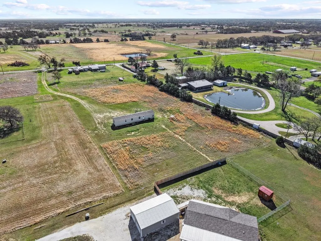 Manufactured Home For Sale in Grayson County , 3979 Roland Road, Whitesboro, Texas 76273, 3 Bedroom, 2 Bathroom, Garage spaces, 1,216 Sqft, built in 2024, mls#21214680, Real Estate Agent in Whitesboro, Homes For Sale in Grayson county, Homes For Sale in Whitesboro, Realtor in Whitesboro Texas, Real Estate Brokerage Independent Realty Texas, Luminita Cordes Realtor