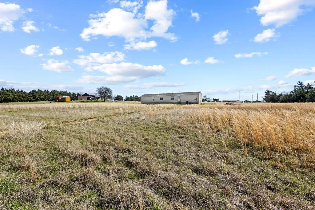Manufactured Home For Sale in Grayson County , 3979 Roland Road, Whitesboro, Texas 76273, 3 Bedroom, 2 Bathroom, Garage spaces, 1,216 Sqft, built in 2024, mls#21214680, Real Estate Agent in Whitesboro, Homes For Sale in Grayson county, Homes For Sale in Whitesboro, Realtor in Whitesboro Texas, Real Estate Brokerage Independent Realty Texas, Luminita Cordes Realtor