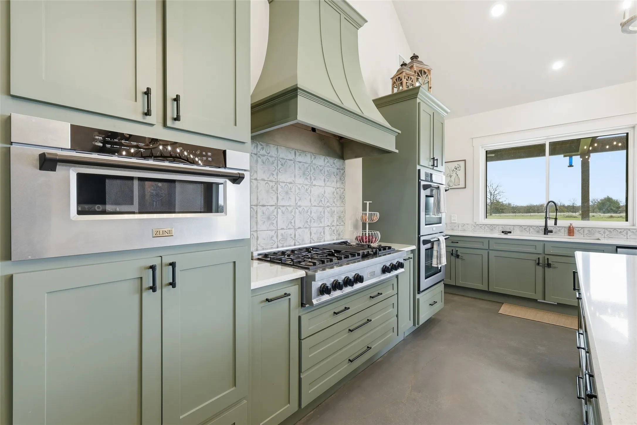 Single Family Residence For Sale in Montague County , 3988 Lake Valley Road, Sunset, Texas 76270, 4 Bedroom, 3 Bathroom, 4 Garage spaces, 3,414 Sqft, built in 2023, Preowned, mls#21214929, Real Estate Agent in Sunset, Homes For Sale in Montague county, Homes For Sale in Sunset, Realtor in Sunset Texas, Real Estate Brokerage Independent Realty Texas, Luminita Cordes Realtor