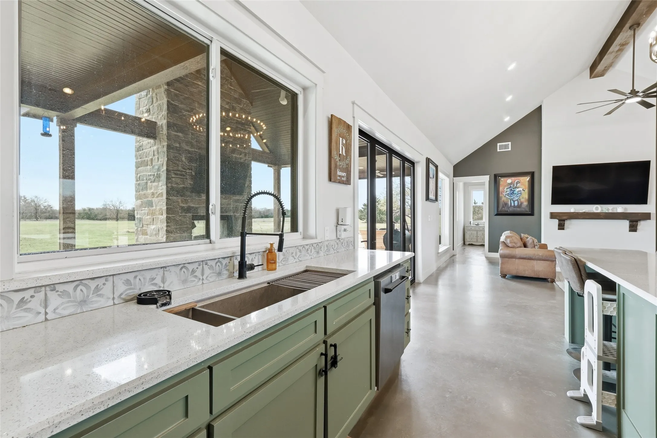 Single Family Residence For Sale in Montague County , 3988 Lake Valley Road, Sunset, Texas 76270, 4 Bedroom, 3 Bathroom, 4 Garage spaces, 3,414 Sqft, built in 2023, Preowned, mls#21214929, Real Estate Agent in Sunset, Homes For Sale in Montague county, Homes For Sale in Sunset, Realtor in Sunset Texas, Real Estate Brokerage Independent Realty Texas, Luminita Cordes Realtor